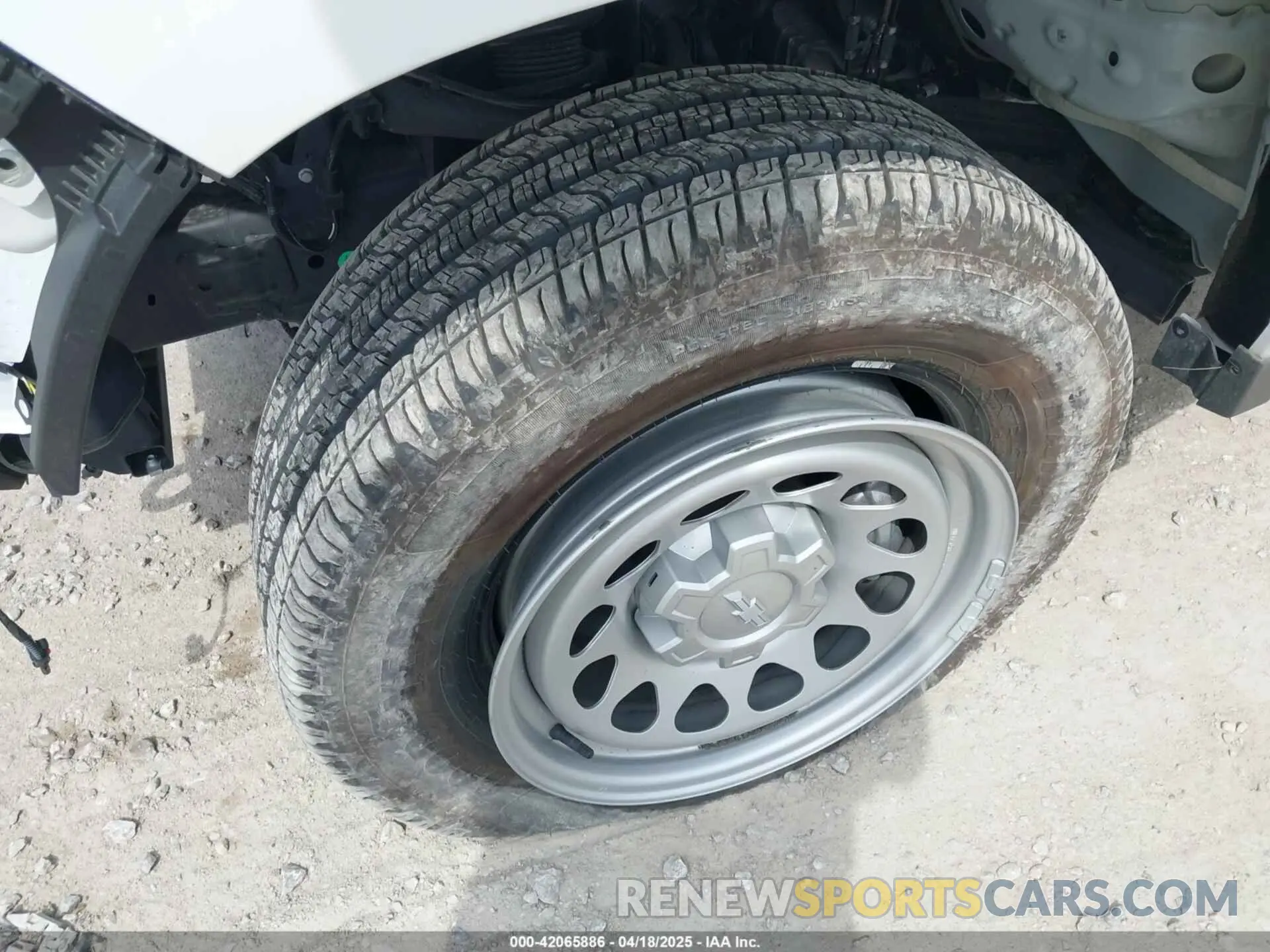 19 fotografías del automóvil dañado 1GCGTBECXP1187594 CHEVROLET COLORADO 2023