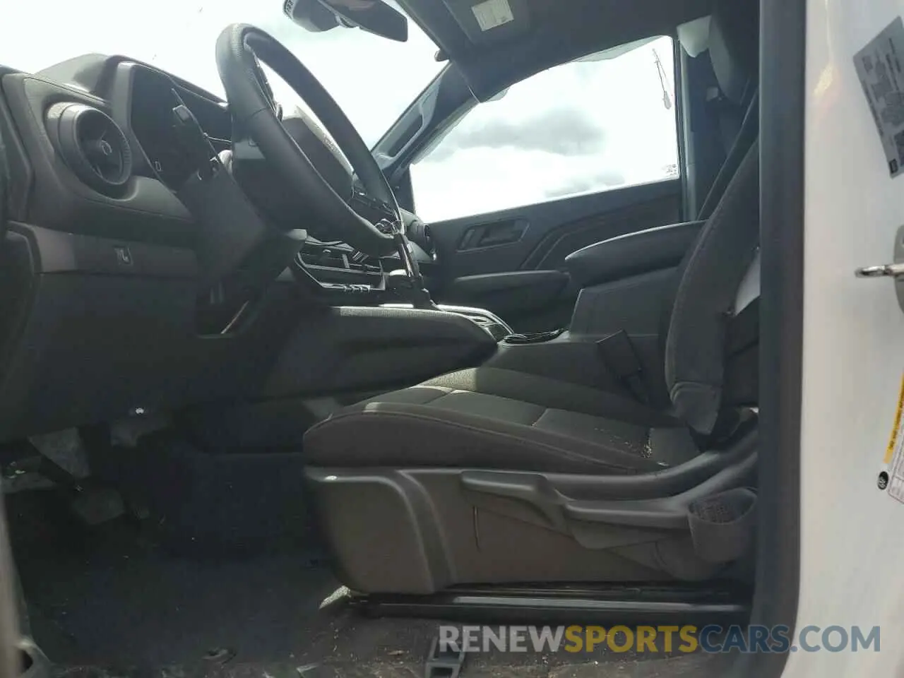 7 fotografías del automóvil dañado 1GCPSBEK0P1180499 CHEVROLET COLORADO 2023