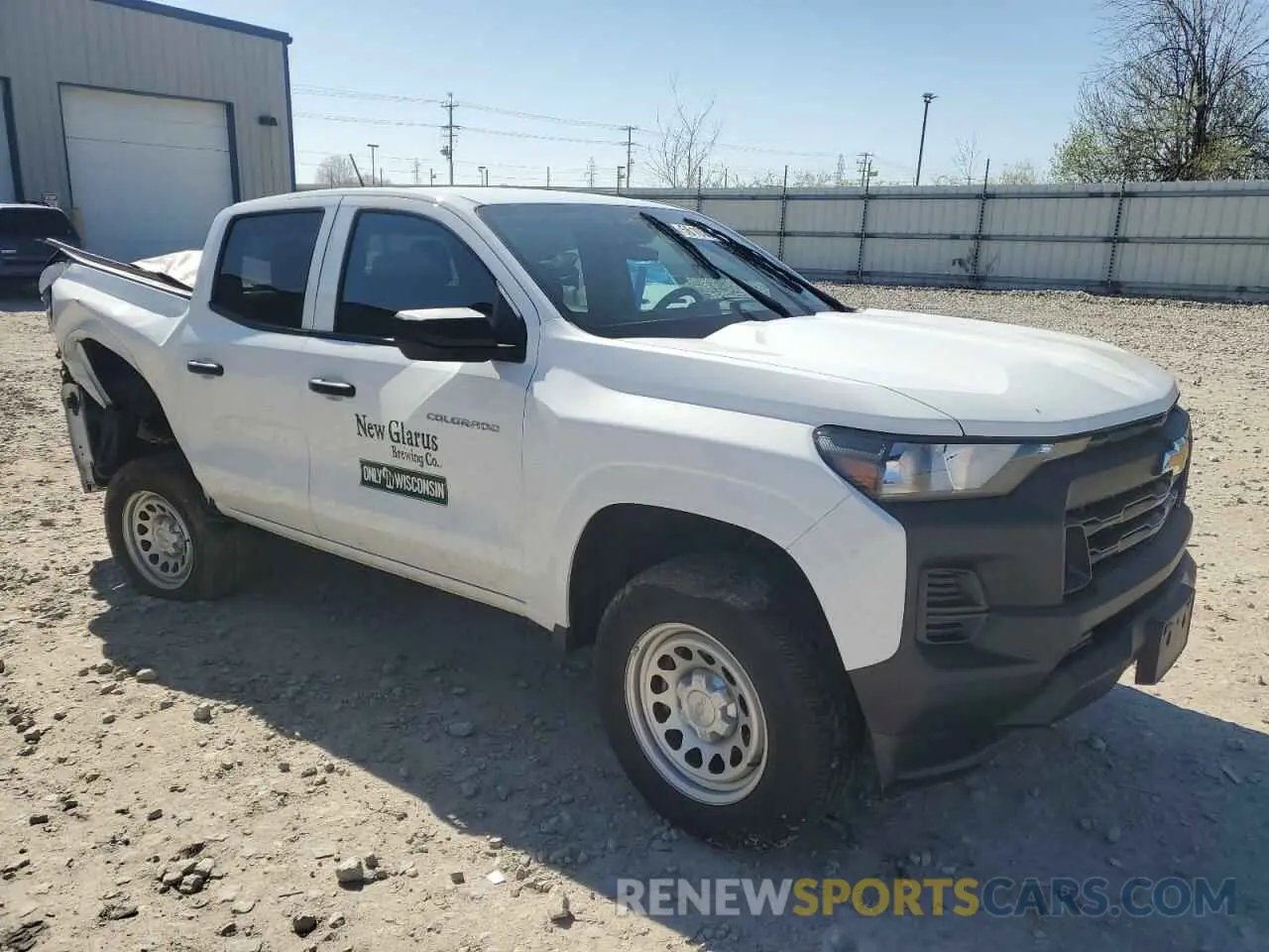 4 fotografías del automóvil dañado 1GCPSBEK8P1166141 CHEVROLET COLORADO 2023