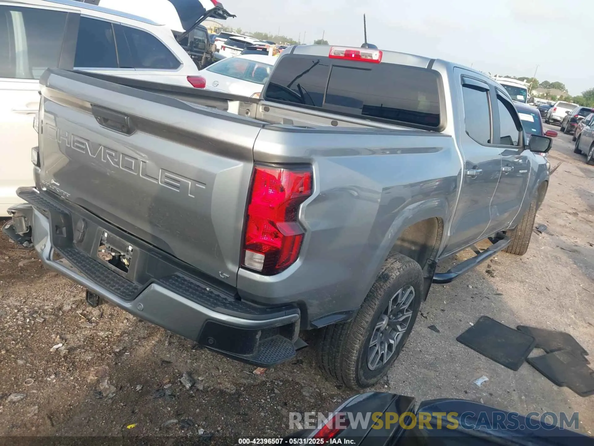 4 fotografías del automóvil dañado 1GCPSCEK3P1131688 CHEVROLET COLORADO 2023