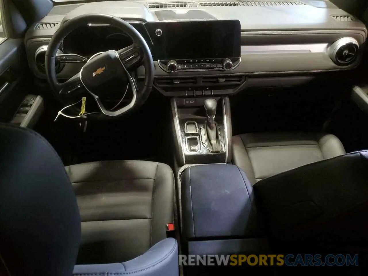 8 fotografías del automóvil dañado 1GCPSCEK6P1267250 CHEVROLET COLORADO 2023