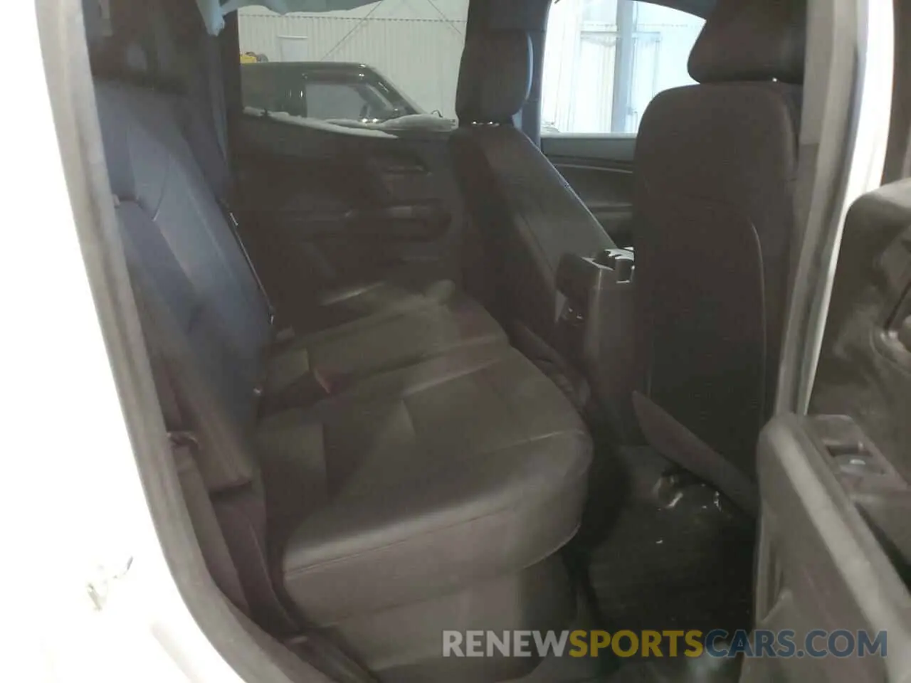 10 fotografías del automóvil dañado 1GCPTBEK6P1164370 CHEVROLET COLORADO 2023