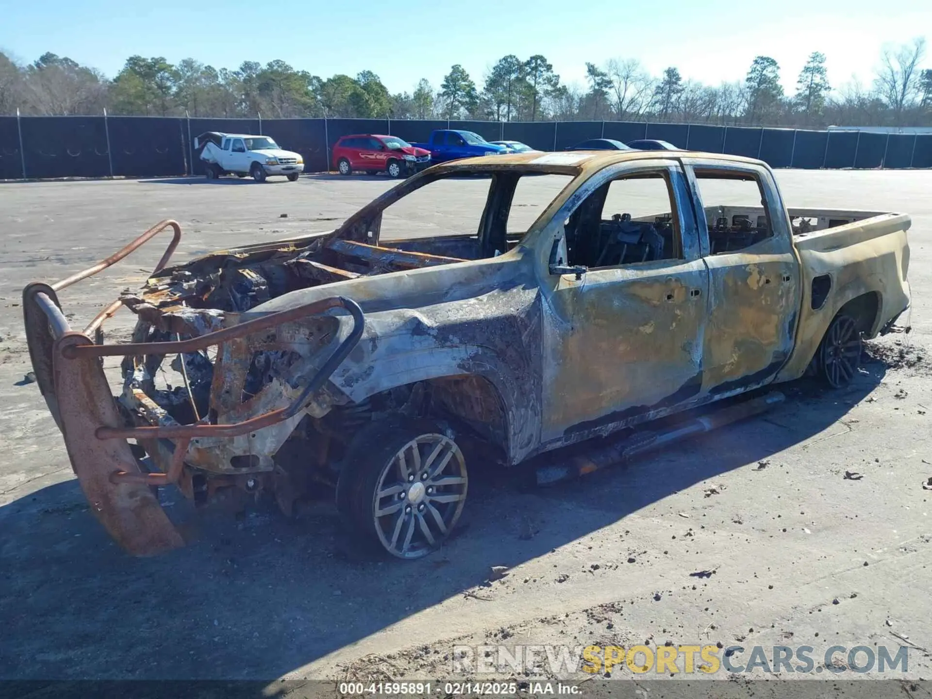 6 fotografías del automóvil dañado 1GCPTCEK0P1211530 CHEVROLET COLORADO 2023