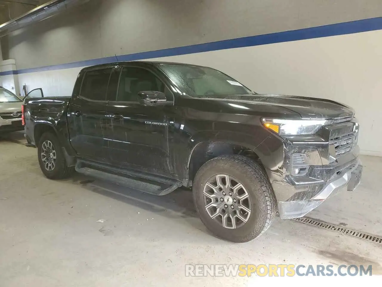 4 fotografías del automóvil dañado 1GCPTDEK1P1140263 CHEVROLET COLORADO 2023