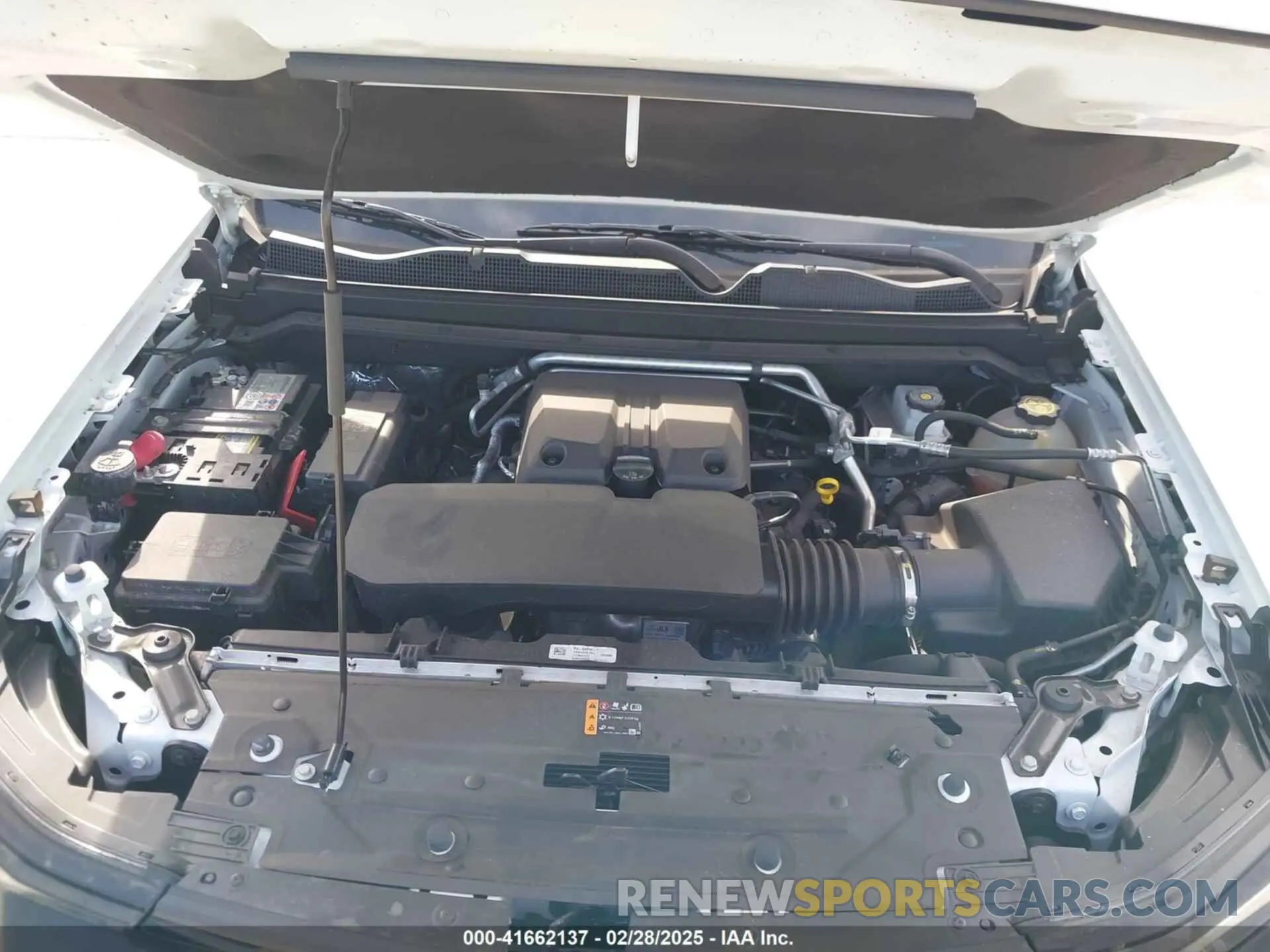 10 fotografías del automóvil dañado 1GCPTDEK2P1246012 CHEVROLET COLORADO 2023