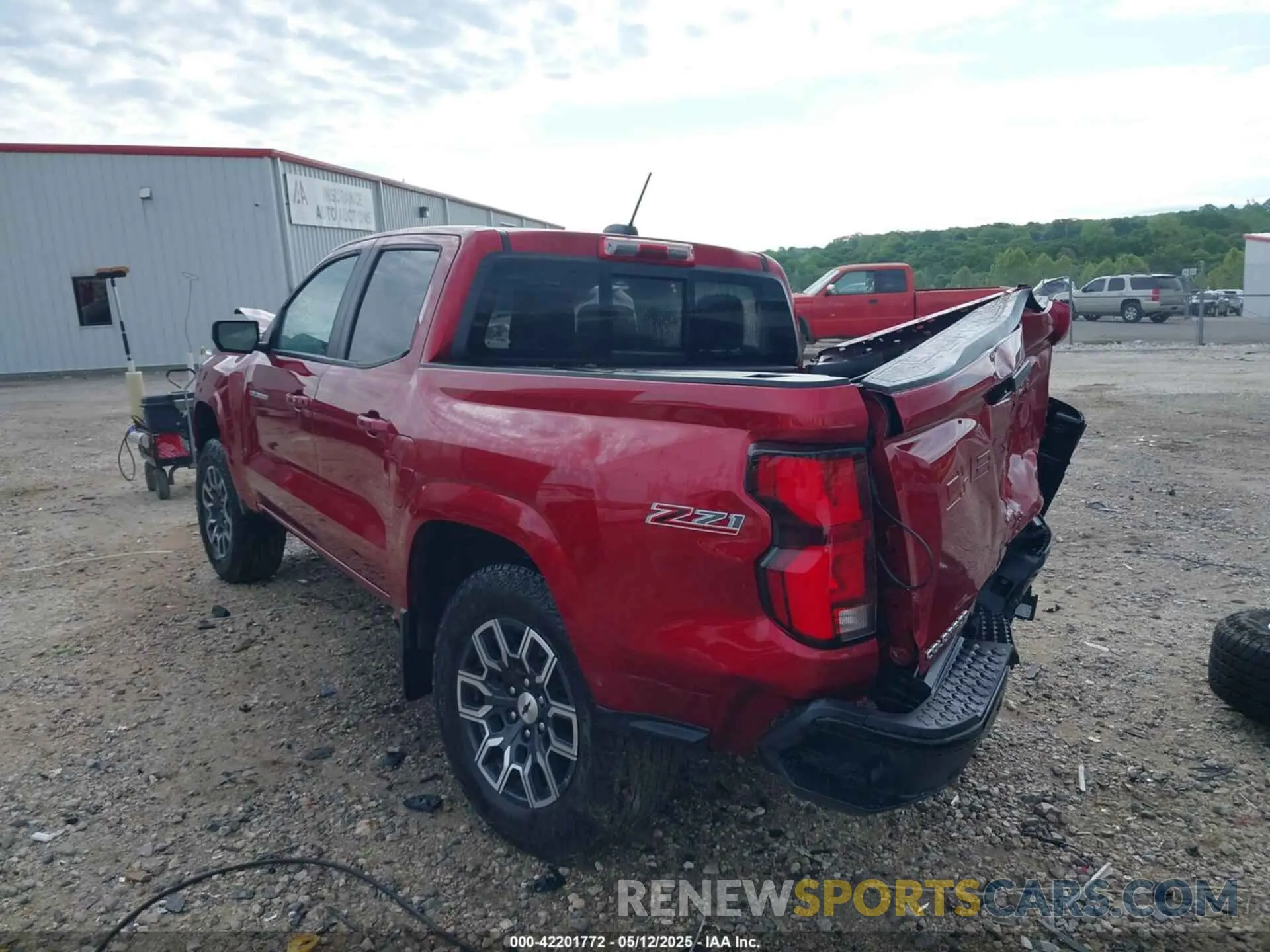 3 fotografías del automóvil dañado 1GCPTDEK5P1229334 CHEVROLET COLORADO 2023