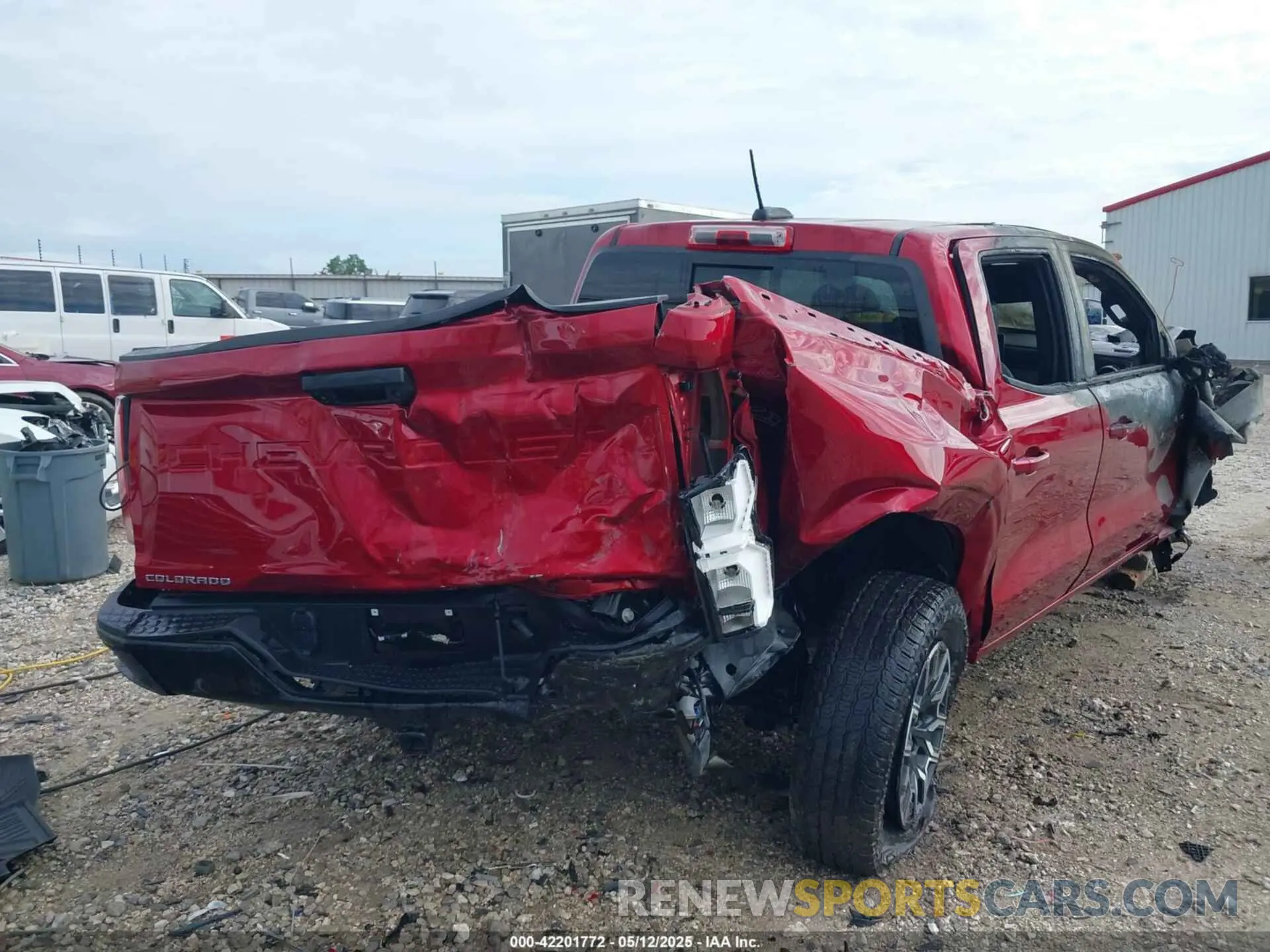 6 fotografías del automóvil dañado 1GCPTDEK5P1229334 CHEVROLET COLORADO 2023