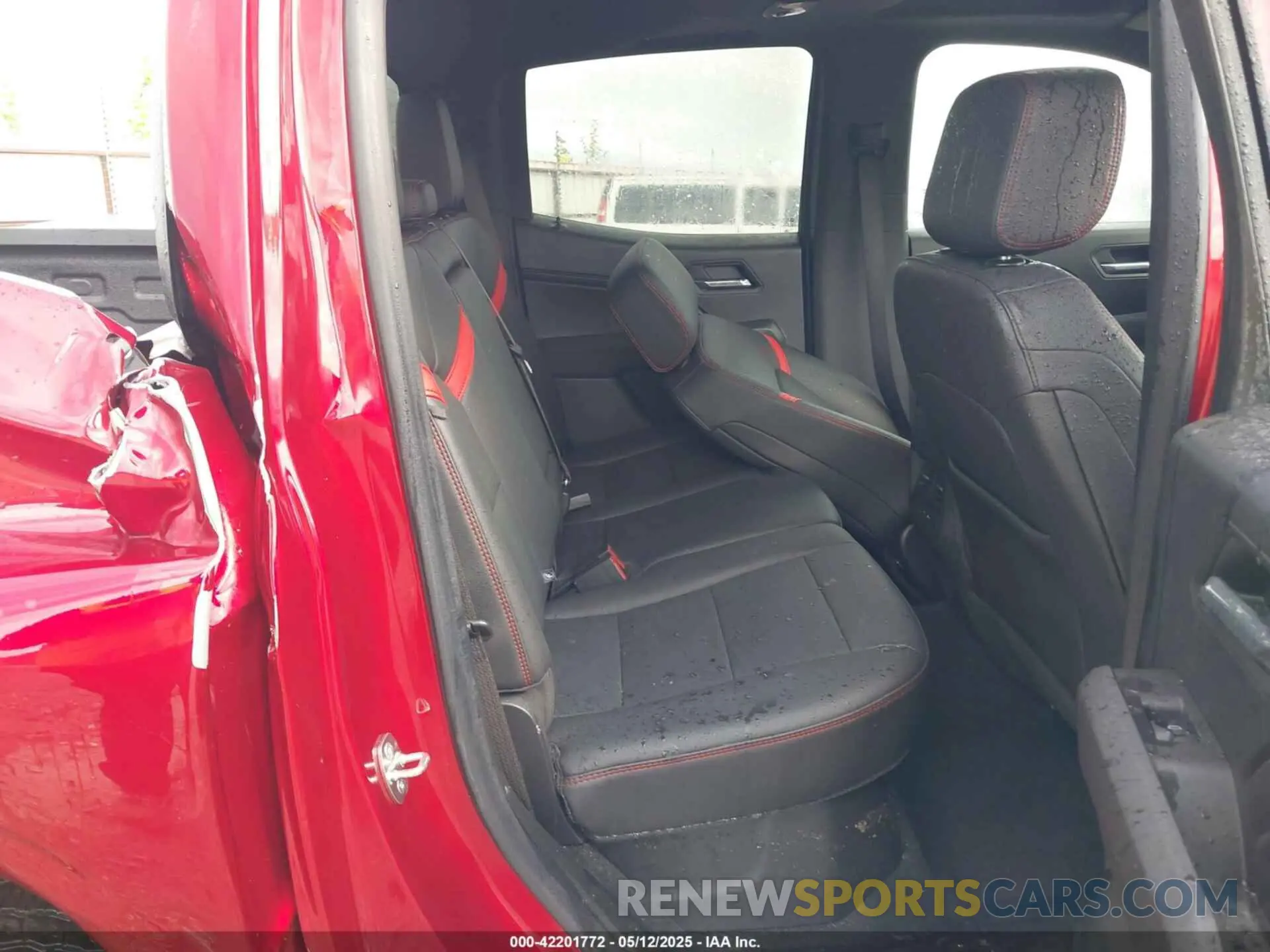 8 fotografías del automóvil dañado 1GCPTDEK5P1229334 CHEVROLET COLORADO 2023