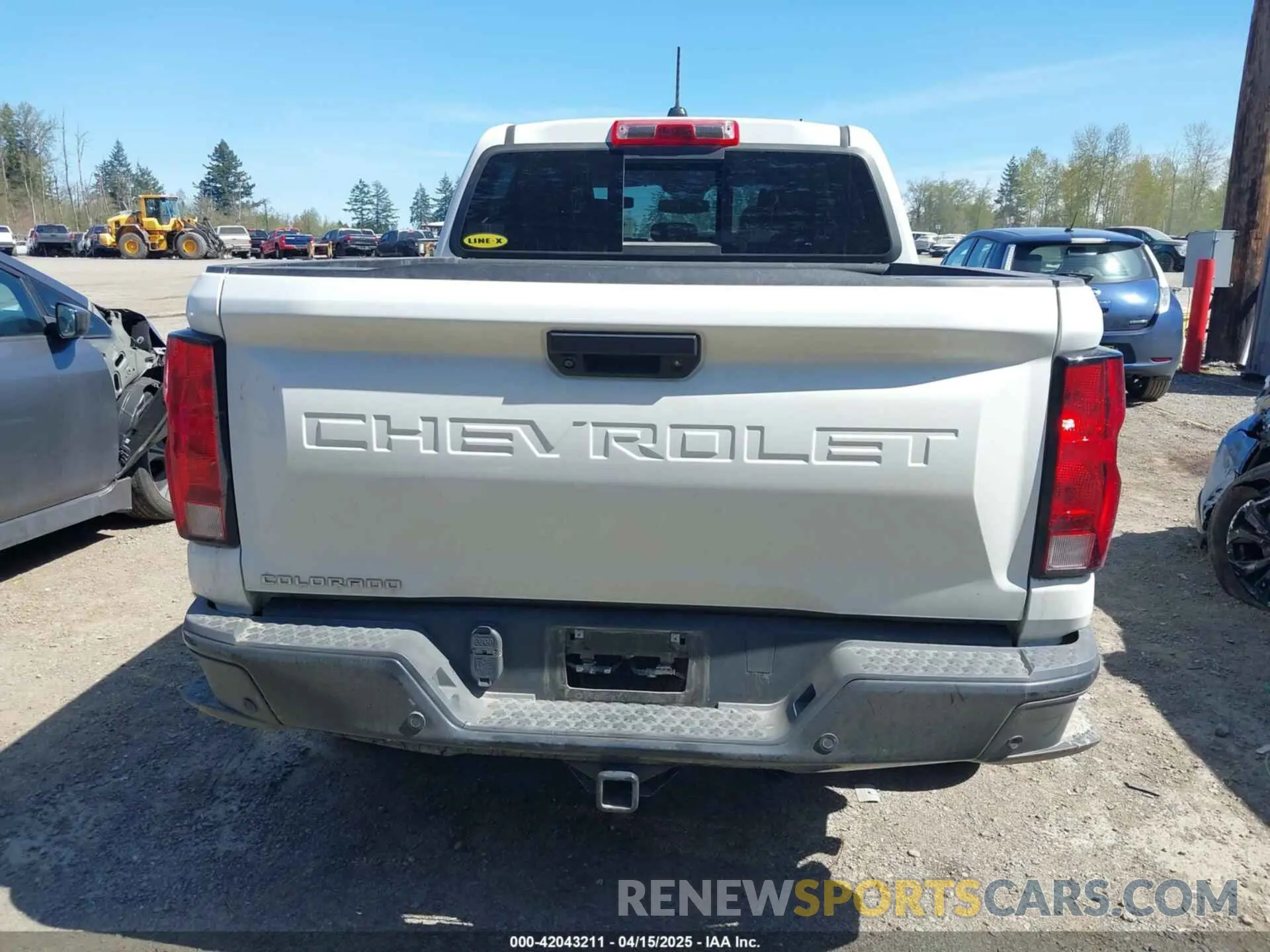 16 fotografías del automóvil dañado 1GCPTEEK2P1203392 CHEVROLET COLORADO 2023