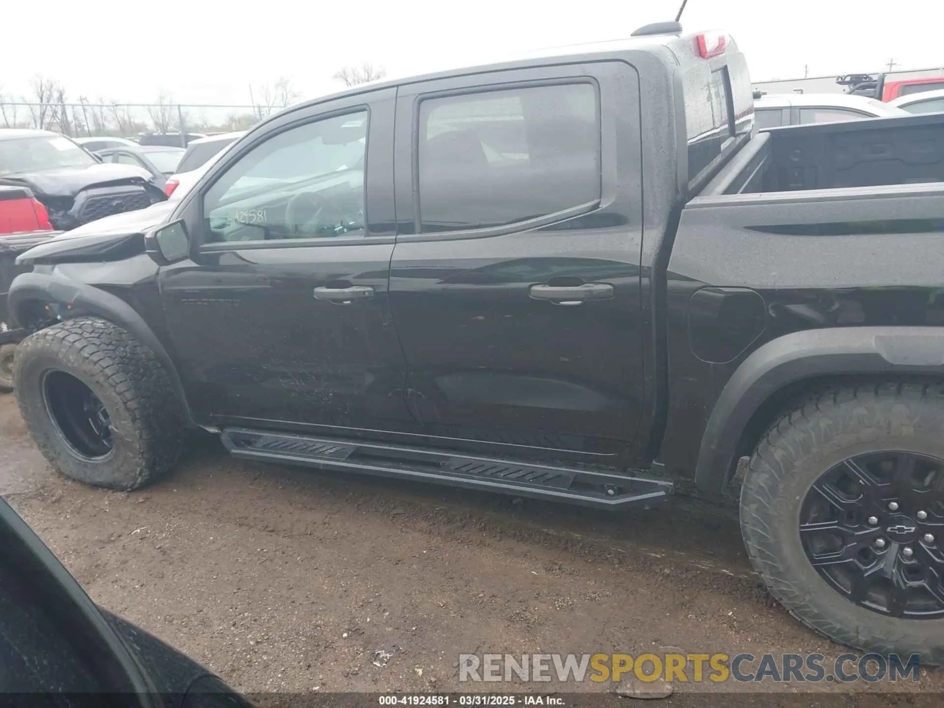 14 fotografías del automóvil dañado 1GCPTEEK9P1196702 CHEVROLET COLORADO 2023