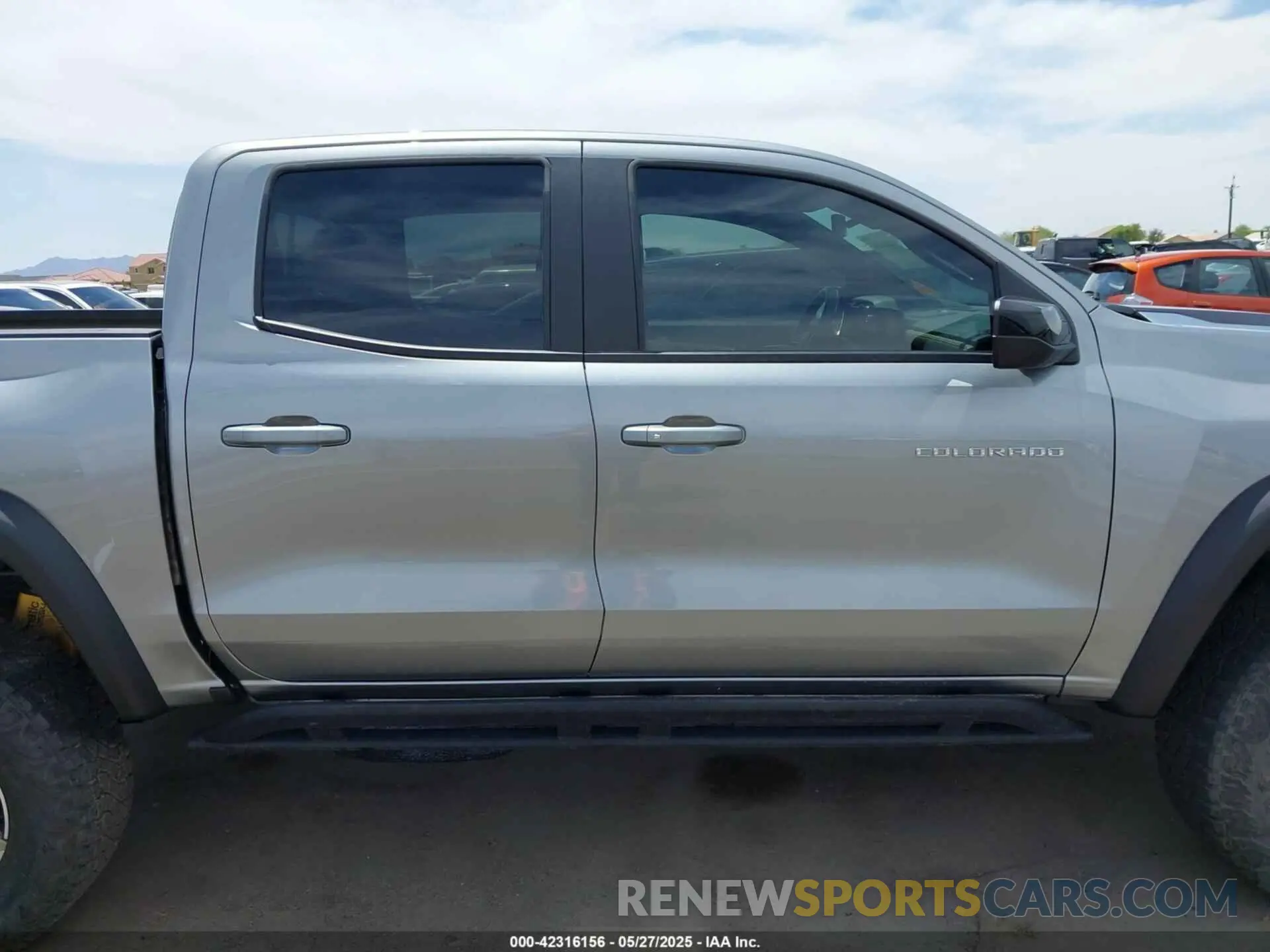 13 fotografías del automóvil dañado 1GCPTFEK3P1225990 CHEVROLET COLORADO 2023