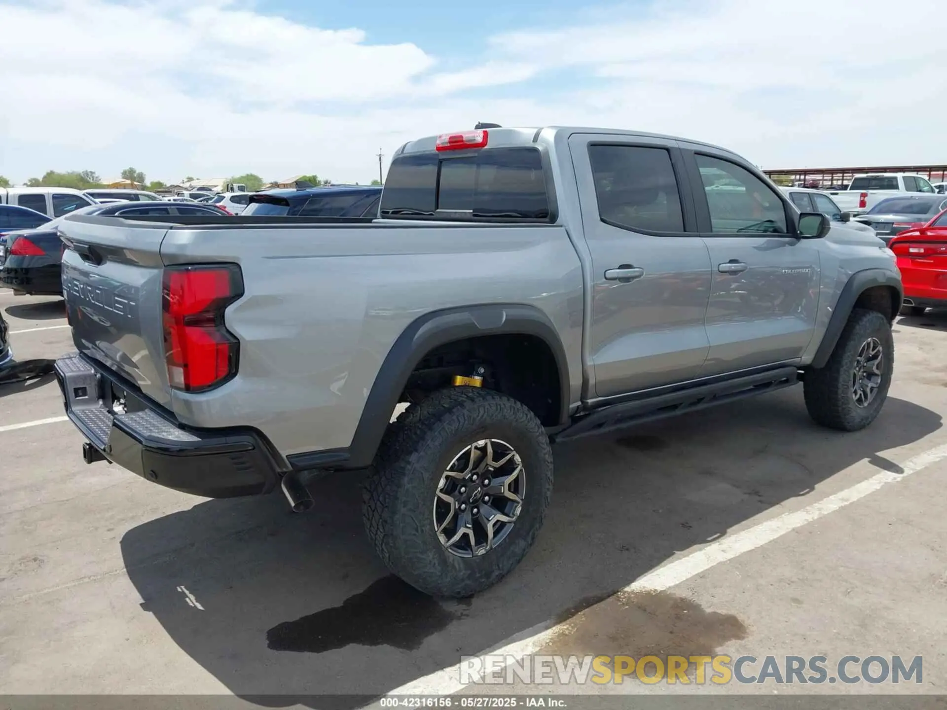 4 fotografías del automóvil dañado 1GCPTFEK3P1225990 CHEVROLET COLORADO 2023