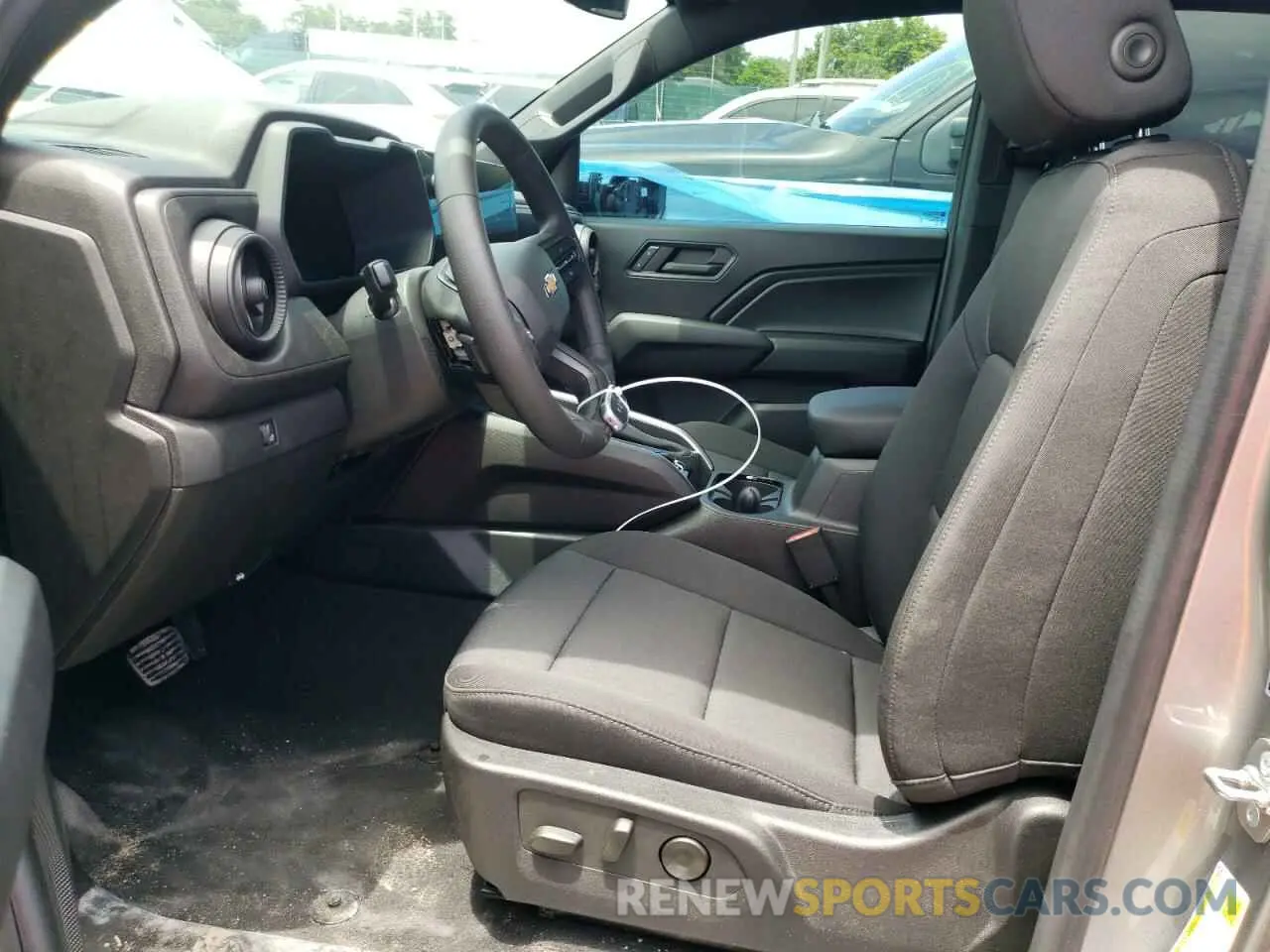 7 fotografías del automóvil dañado 1GCGSBEC4R1183241 CHEVROLET COLORADO 2024