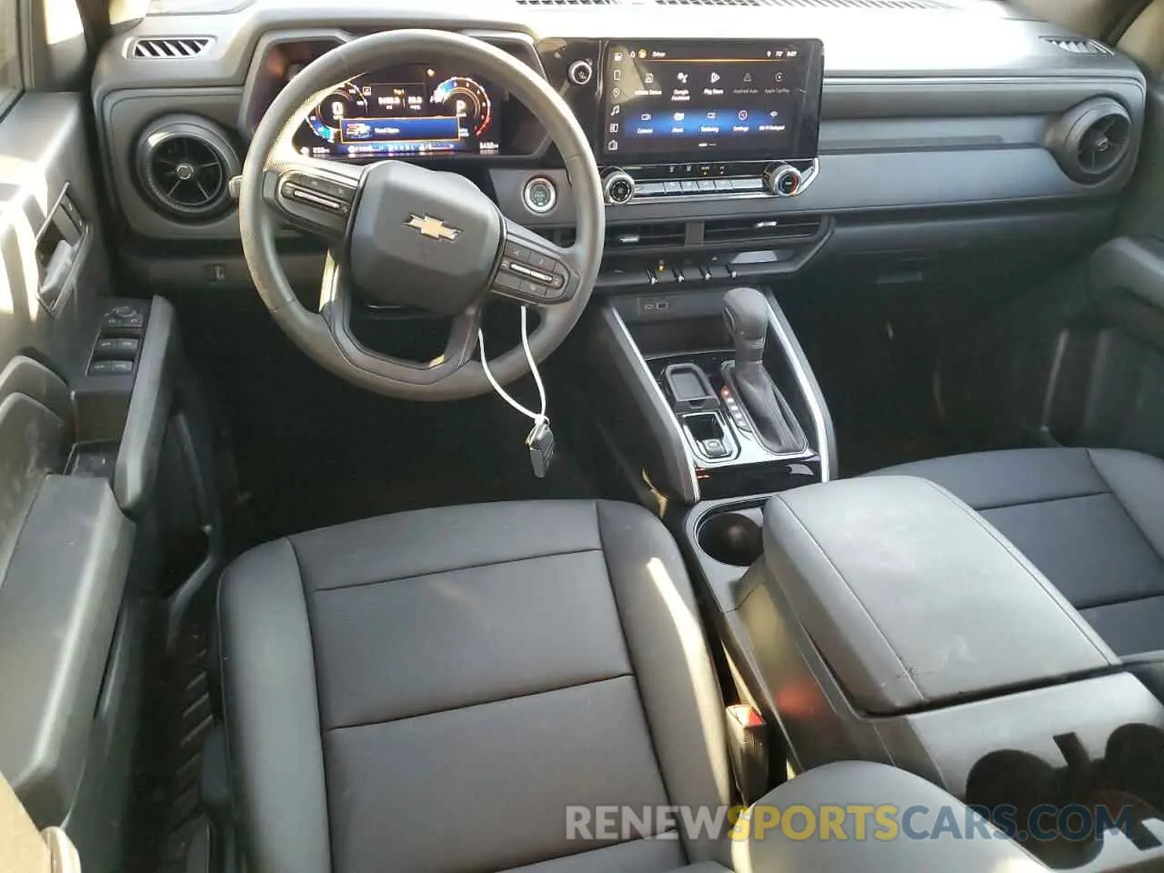 8 fotografías del automóvil dañado 1GCGSBEC7R1301637 CHEVROLET COLORADO 2024
