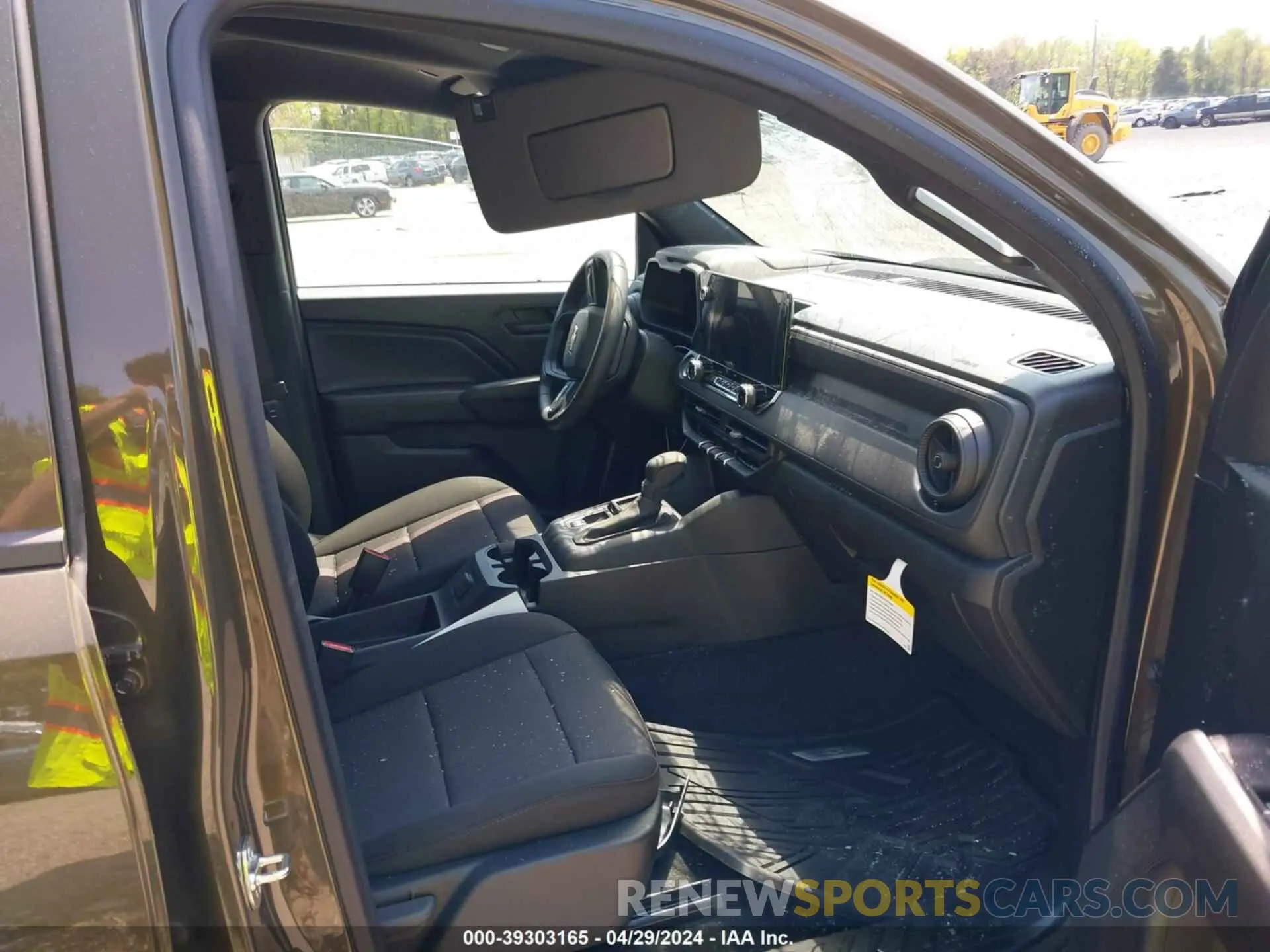 5 fotografías del automóvil dañado 1GCGSBEC8R1134107 CHEVROLET COLORADO 2024