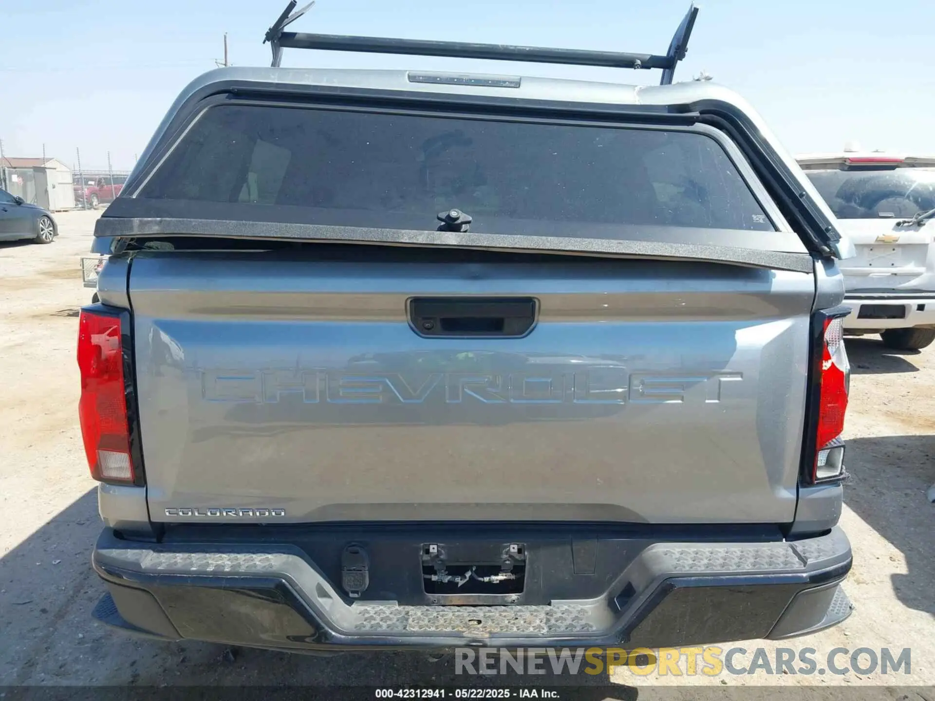 16 fotografías del automóvil dañado 1GCGSBEC8R1183047 CHEVROLET COLORADO 2024