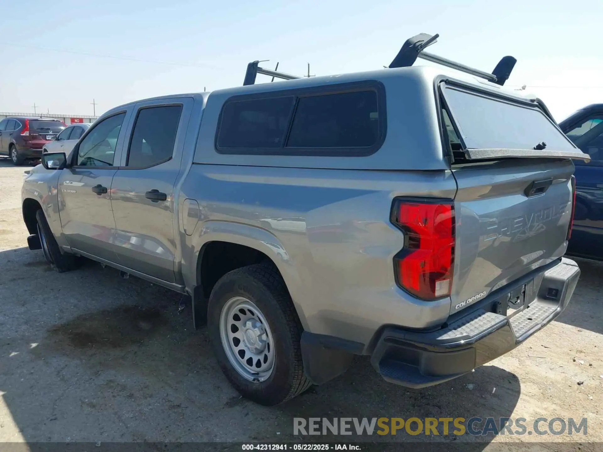 3 fotografías del automóvil dañado 1GCGSBEC8R1183047 CHEVROLET COLORADO 2024