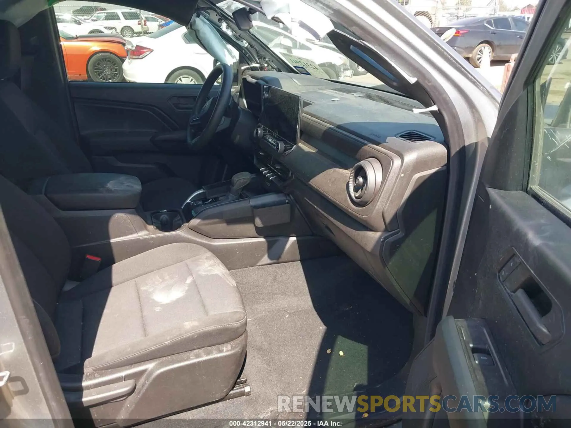 5 fotografías del automóvil dañado 1GCGSBEC8R1183047 CHEVROLET COLORADO 2024