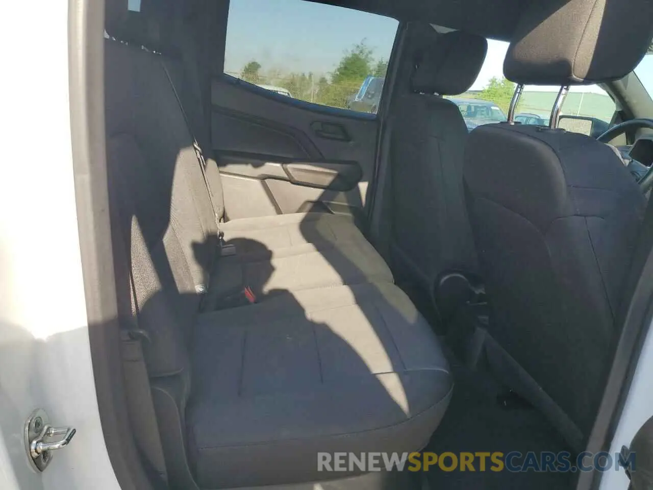 10 fotografías del automóvil dañado 1GCGSBECXR1135193 CHEVROLET COLORADO 2024