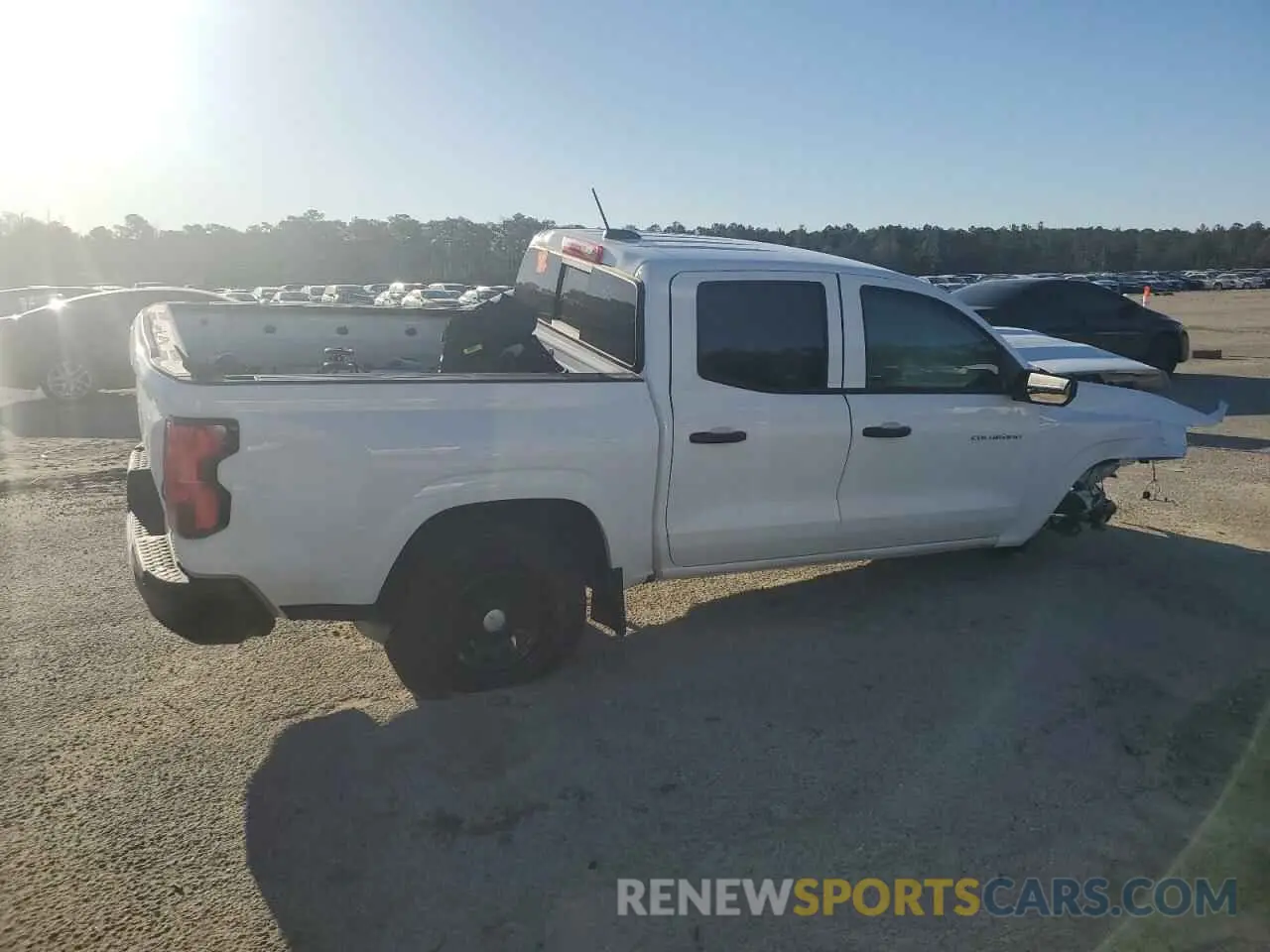 3 fotografías del automóvil dañado 1GCGSBECXR1181297 CHEVROLET COLORADO 2024