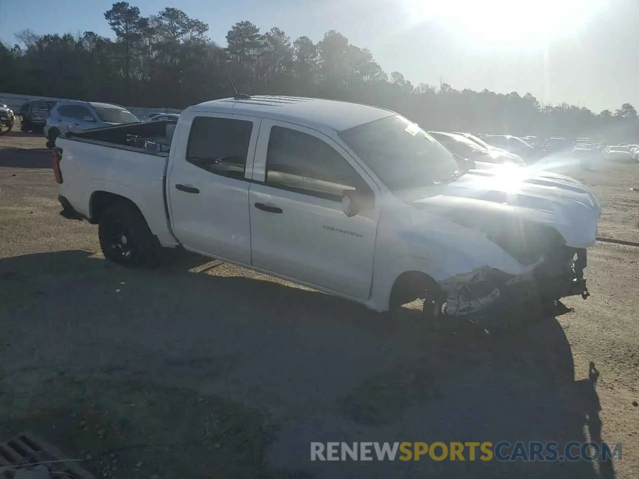 4 fotografías del automóvil dañado 1GCGSBECXR1181297 CHEVROLET COLORADO 2024