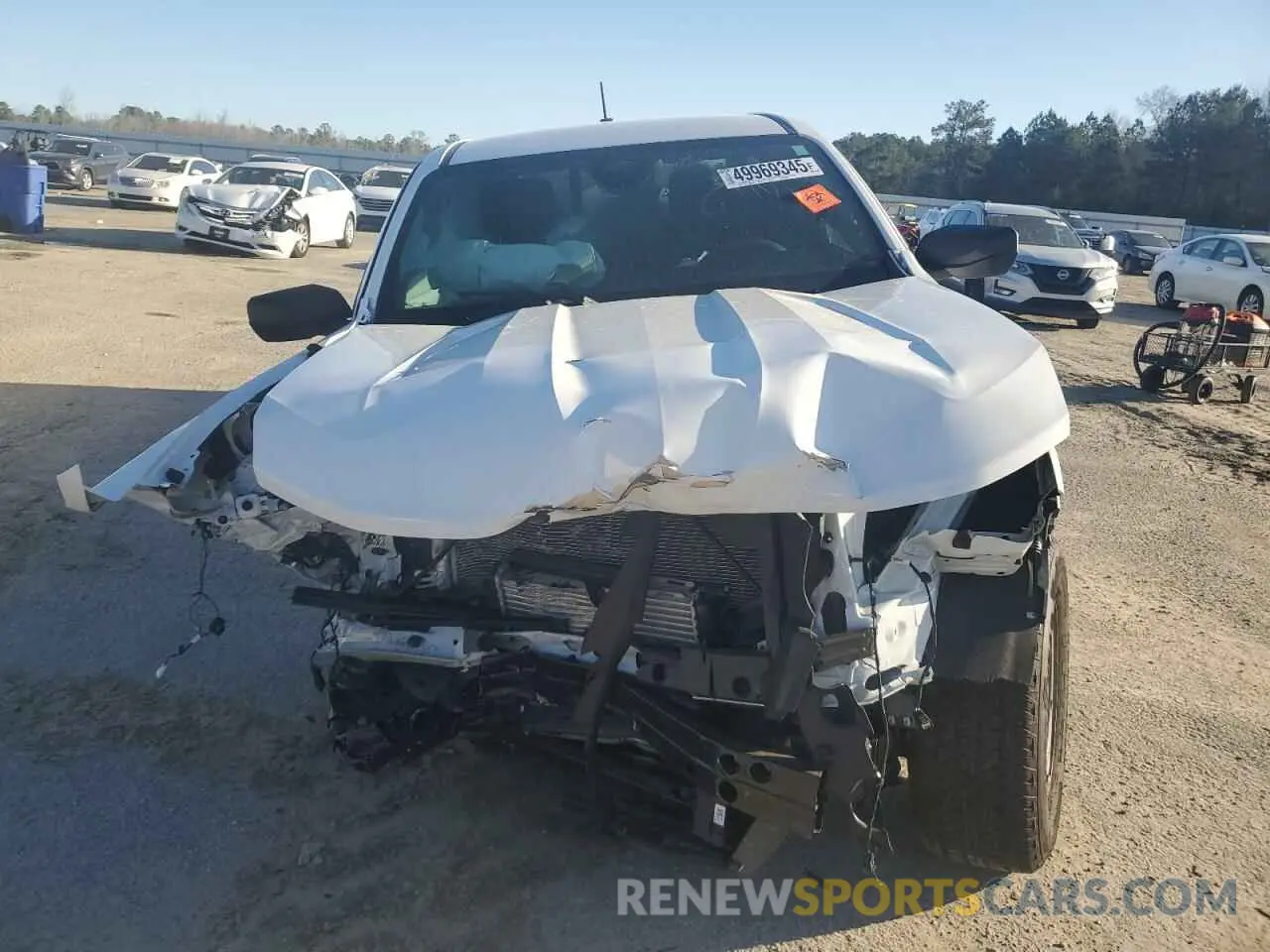 5 fotografías del automóvil dañado 1GCGSBECXR1181297 CHEVROLET COLORADO 2024