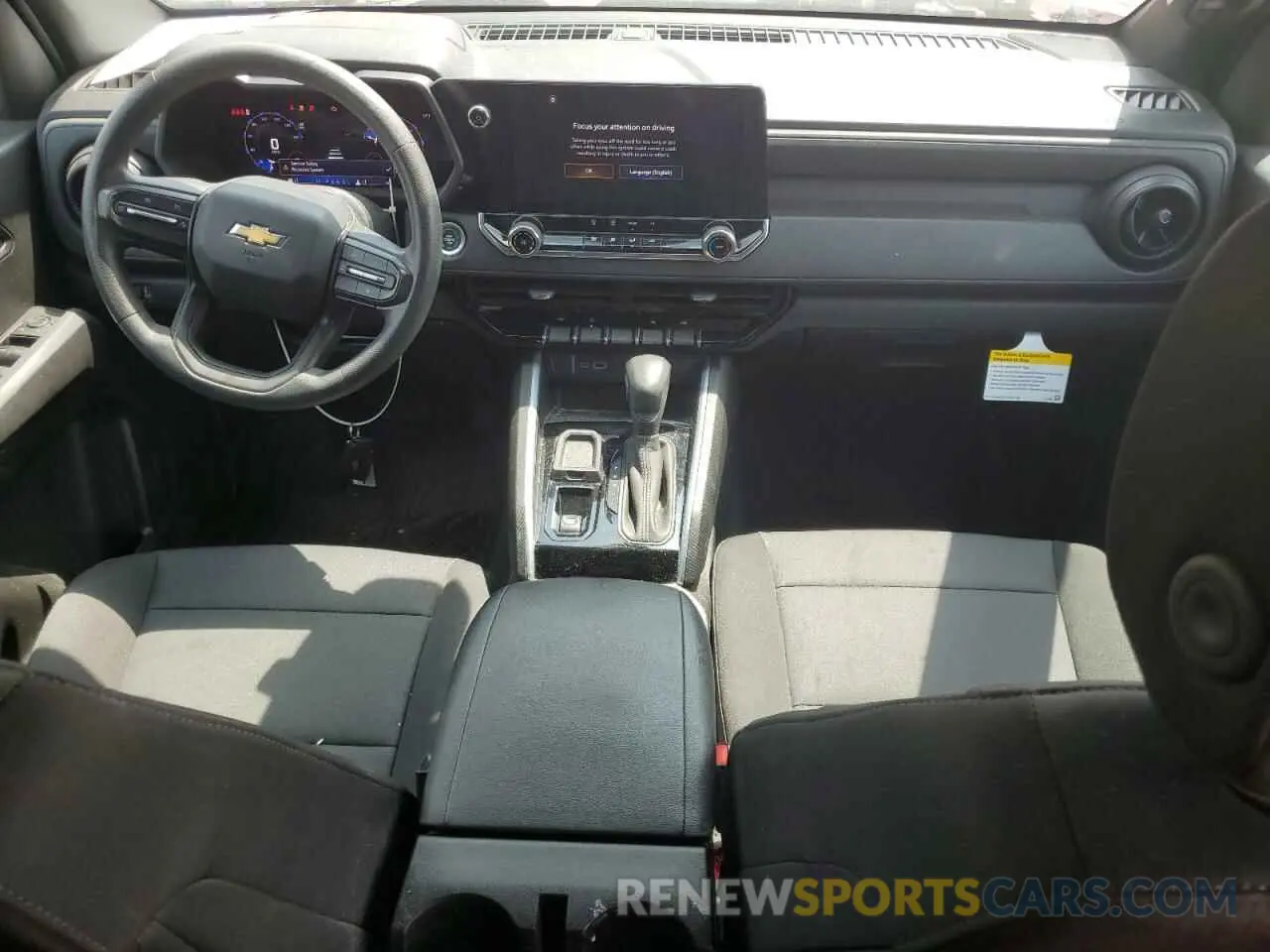 8 fotografías del automóvil dañado 1GCPSBEK8R1109537 CHEVROLET COLORADO 2024