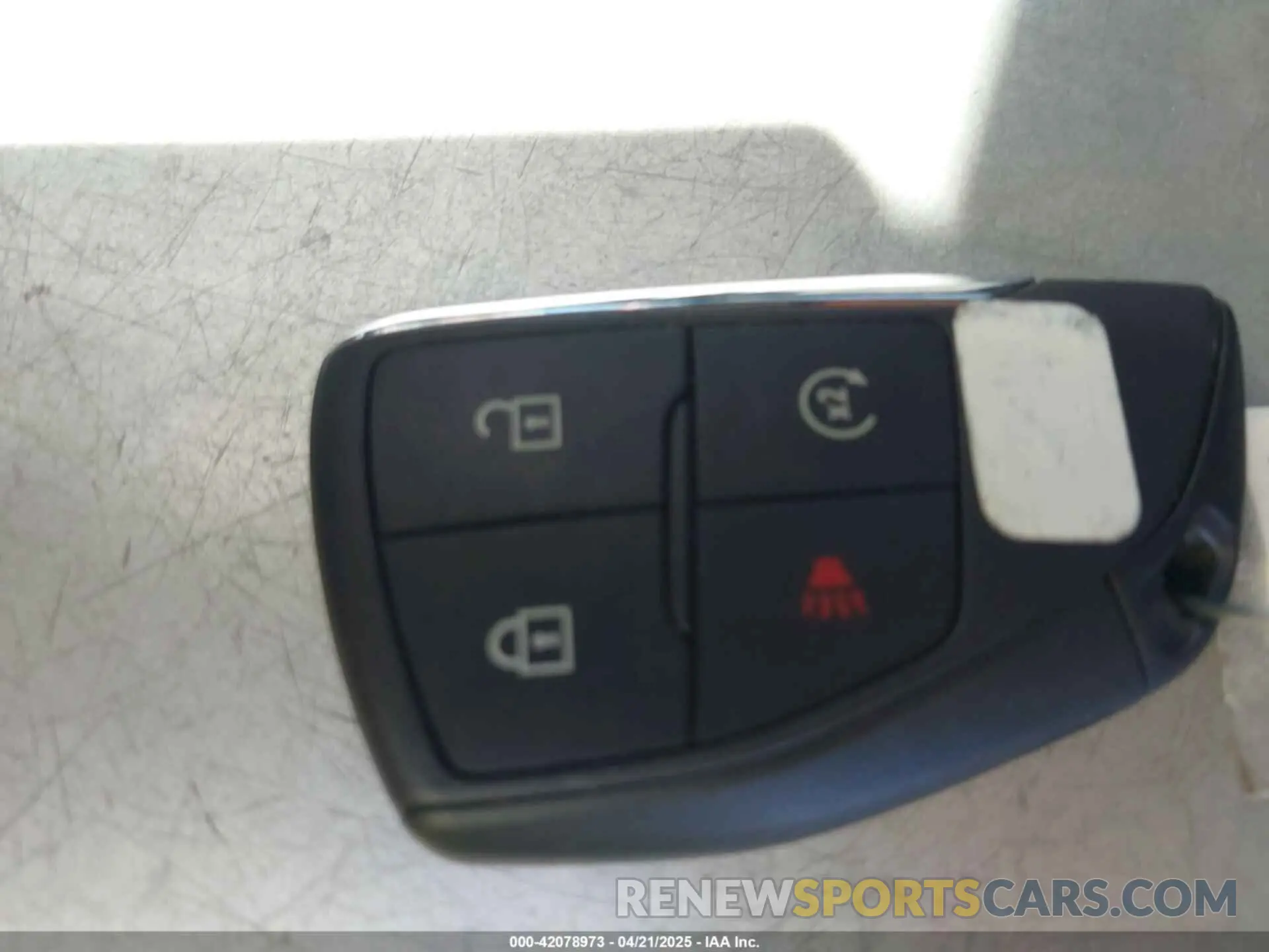 11 fotografías del automóvil dañado 1GCPSCEK1R1130753 CHEVROLET COLORADO 2024