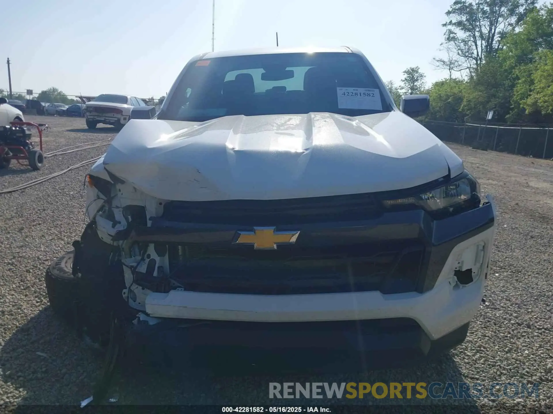 12 fotografías del automóvil dañado 1GCPSCEK6R1198160 CHEVROLET COLORADO 2024