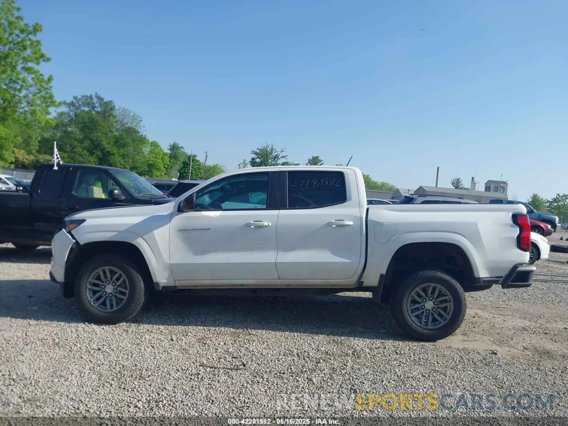 14 fotografías del automóvil dañado 1GCPSCEK6R1198160 CHEVROLET COLORADO 2024