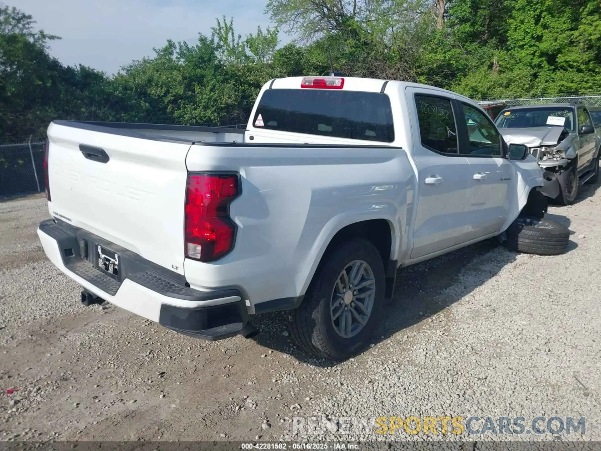4 fotografías del automóvil dañado 1GCPSCEK6R1198160 CHEVROLET COLORADO 2024