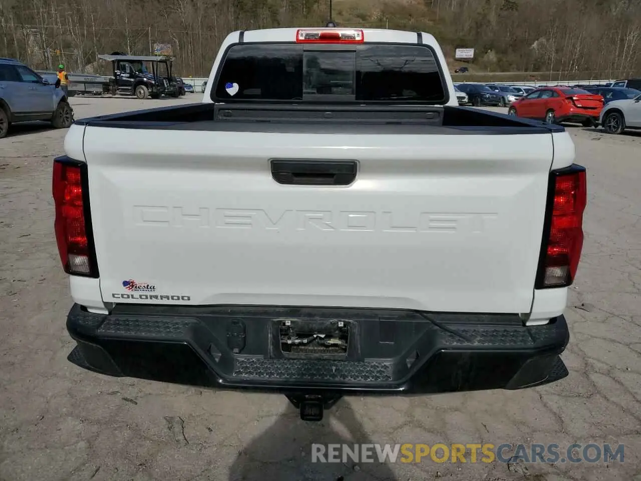 6 fotografías del automóvil dañado 1GCPTBEK2R1274089 CHEVROLET COLORADO 2024