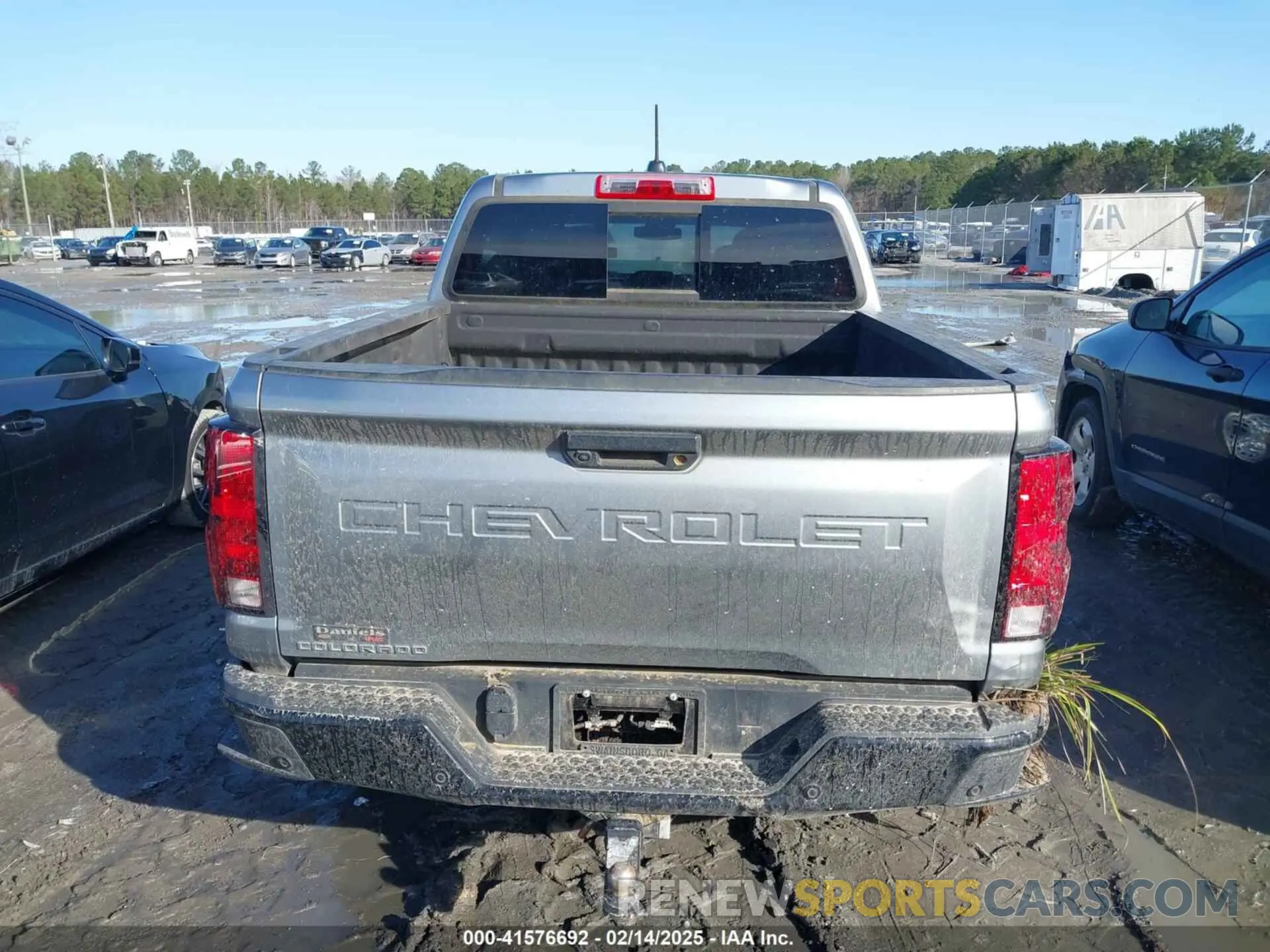 16 fotografías del automóvil dañado 1GCPTBEK8R1131731 CHEVROLET COLORADO 2024