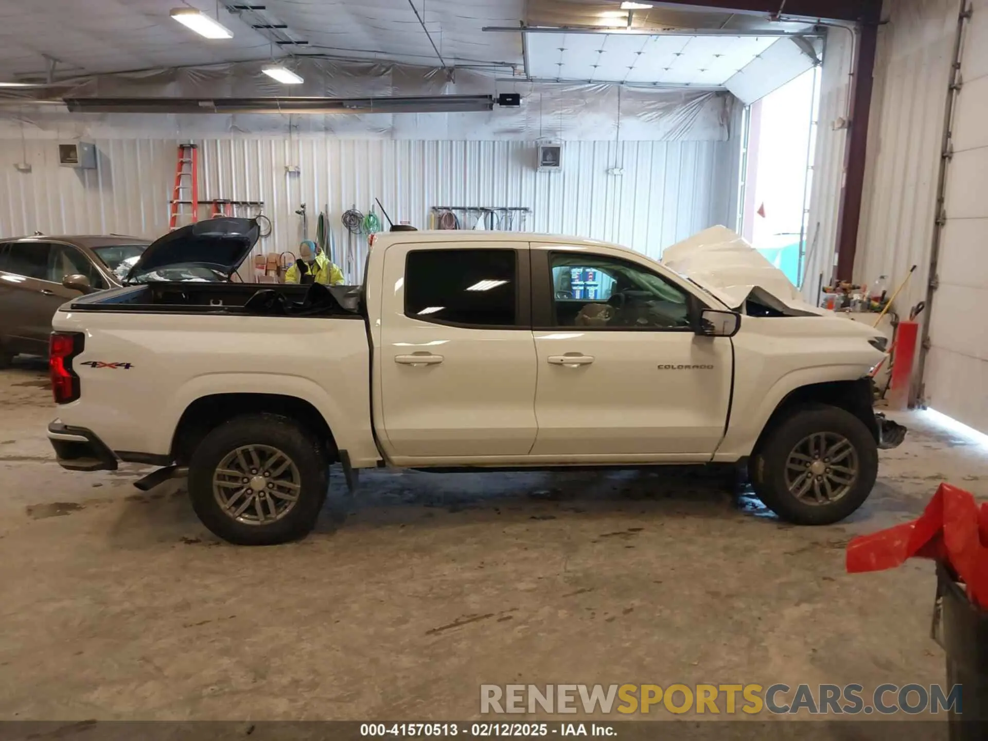 13 fotografías del automóvil dañado 1GCPTCEK1R1131804 CHEVROLET COLORADO 2024