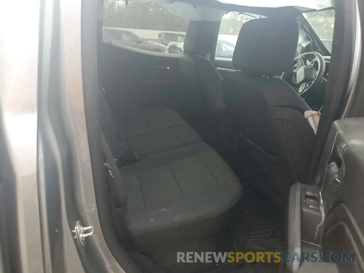 10 fotografías del automóvil dañado 1GCPTDEK0R1168171 CHEVROLET COLORADO 2024