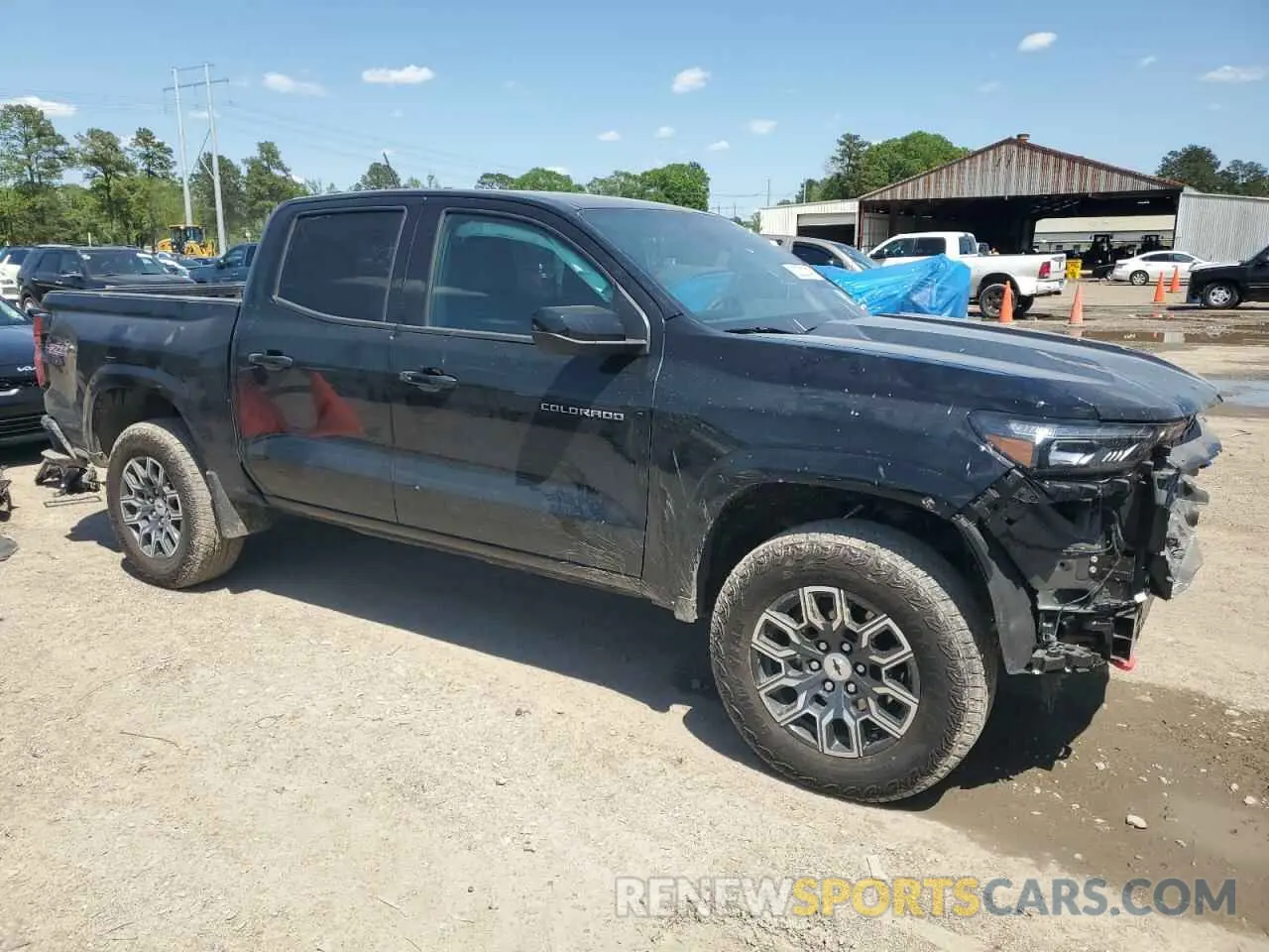 4 fotografías del automóvil dañado 1GCPTDEK1R1244321 CHEVROLET COLORADO 2024