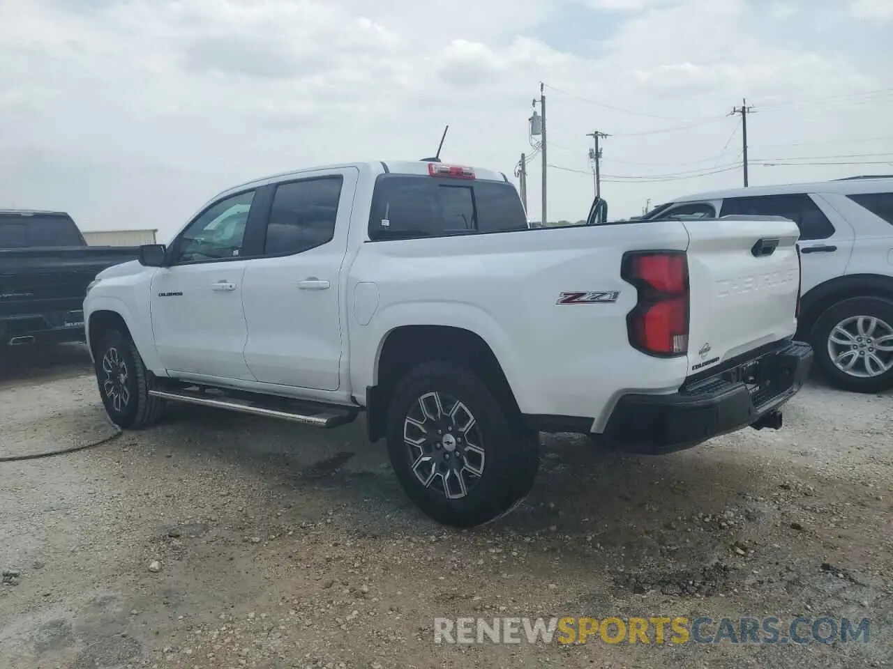 2 fotografías del automóvil dañado 1GCPTDEK1R1252614 CHEVROLET COLORADO 2024