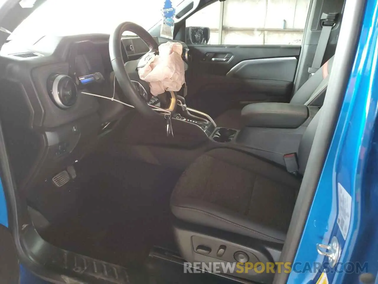 7 fotografías del automóvil dañado 1GCPTDEKXR1179632 CHEVROLET COLORADO 2024
