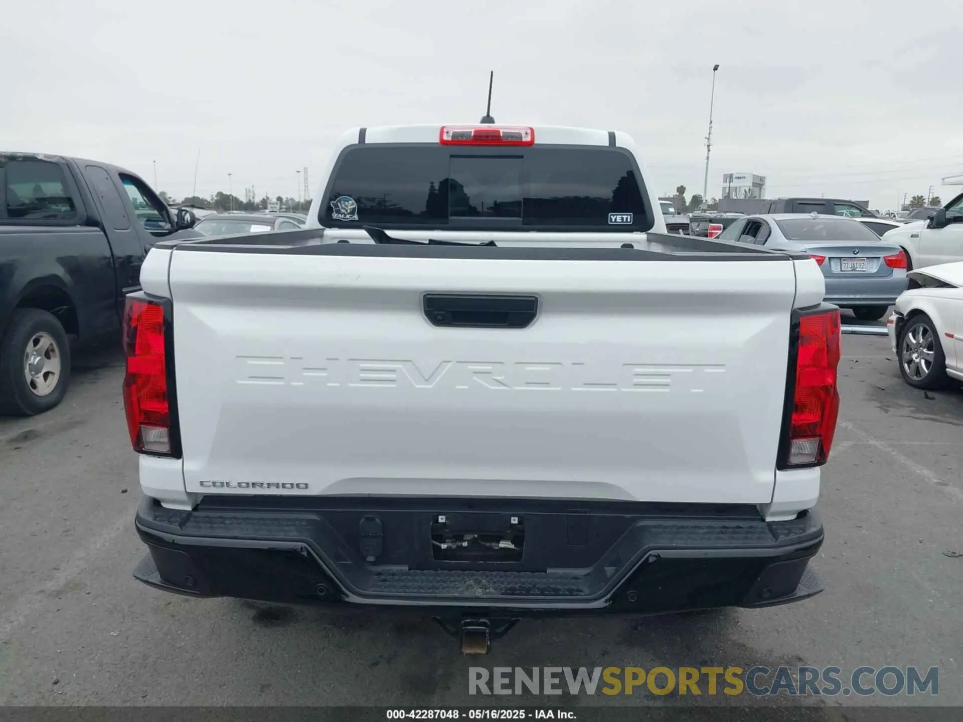 15 fotografías del automóvil dañado 1GCPTEEK1R1156164 CHEVROLET COLORADO 2024