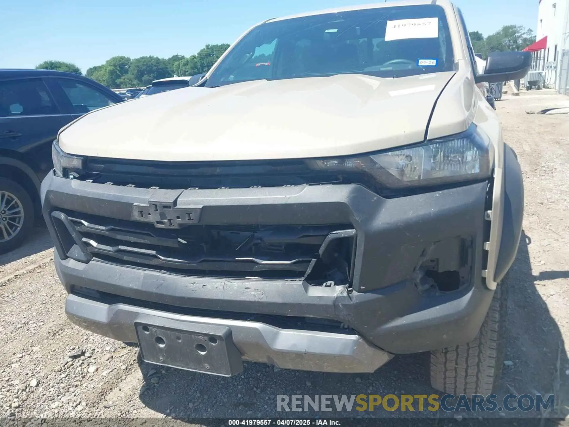 6 fotografías del automóvil dañado 1GCPTEEK6R1127131 CHEVROLET COLORADO 2024