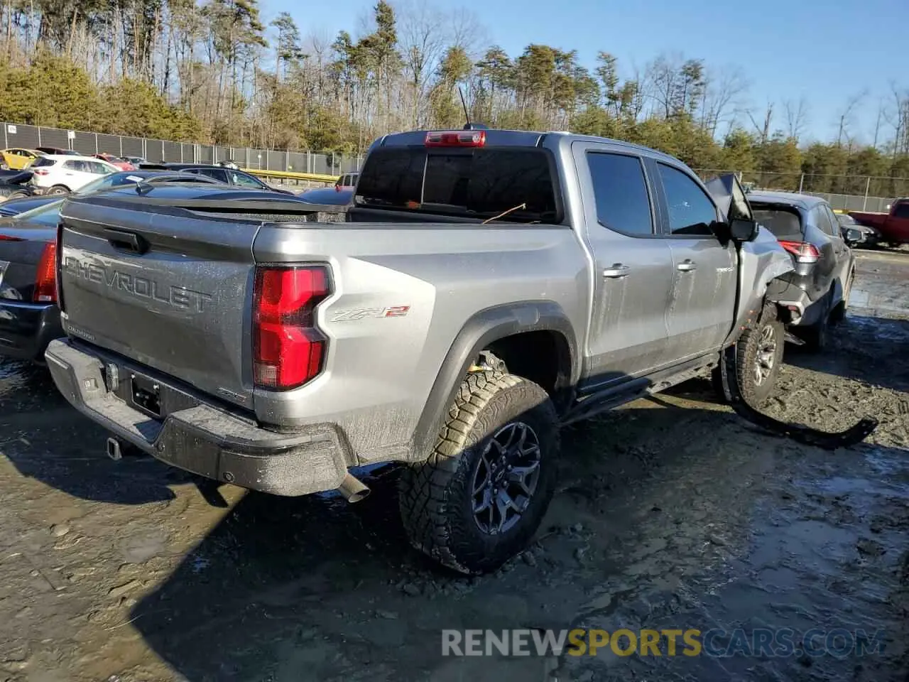 3 fotografías del automóvil dañado 1GCPTFEK2R1297069 CHEVROLET COLORADO 2024