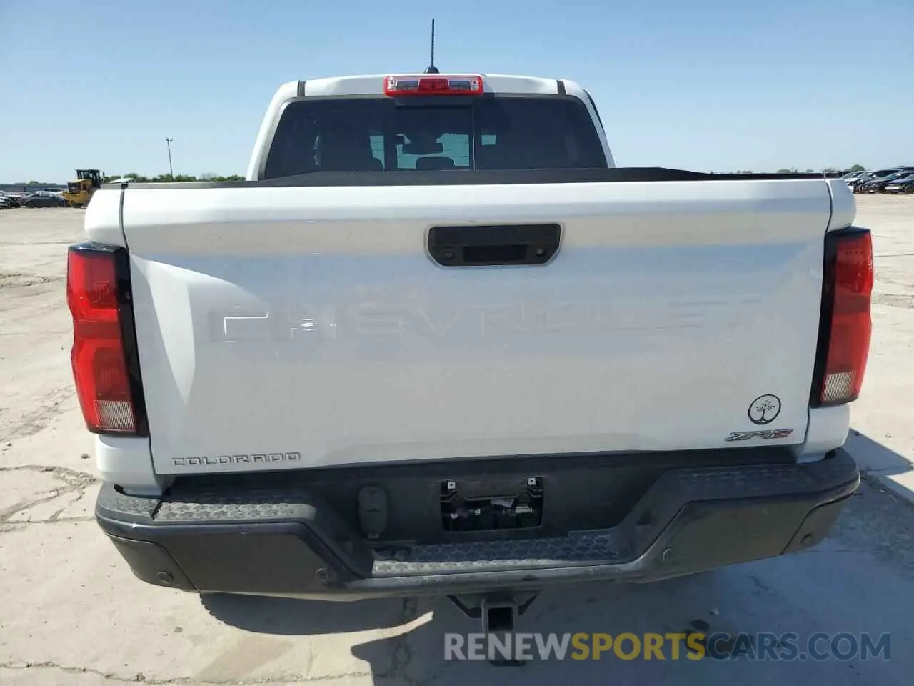 6 fotografías del automóvil dañado 1GCPTFEK8R1194142 CHEVROLET COLORADO 2024