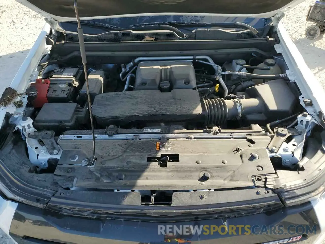 12 fotografías del automóvil dañado 1GCPTFEKXR1111908 CHEVROLET COLORADO 2024