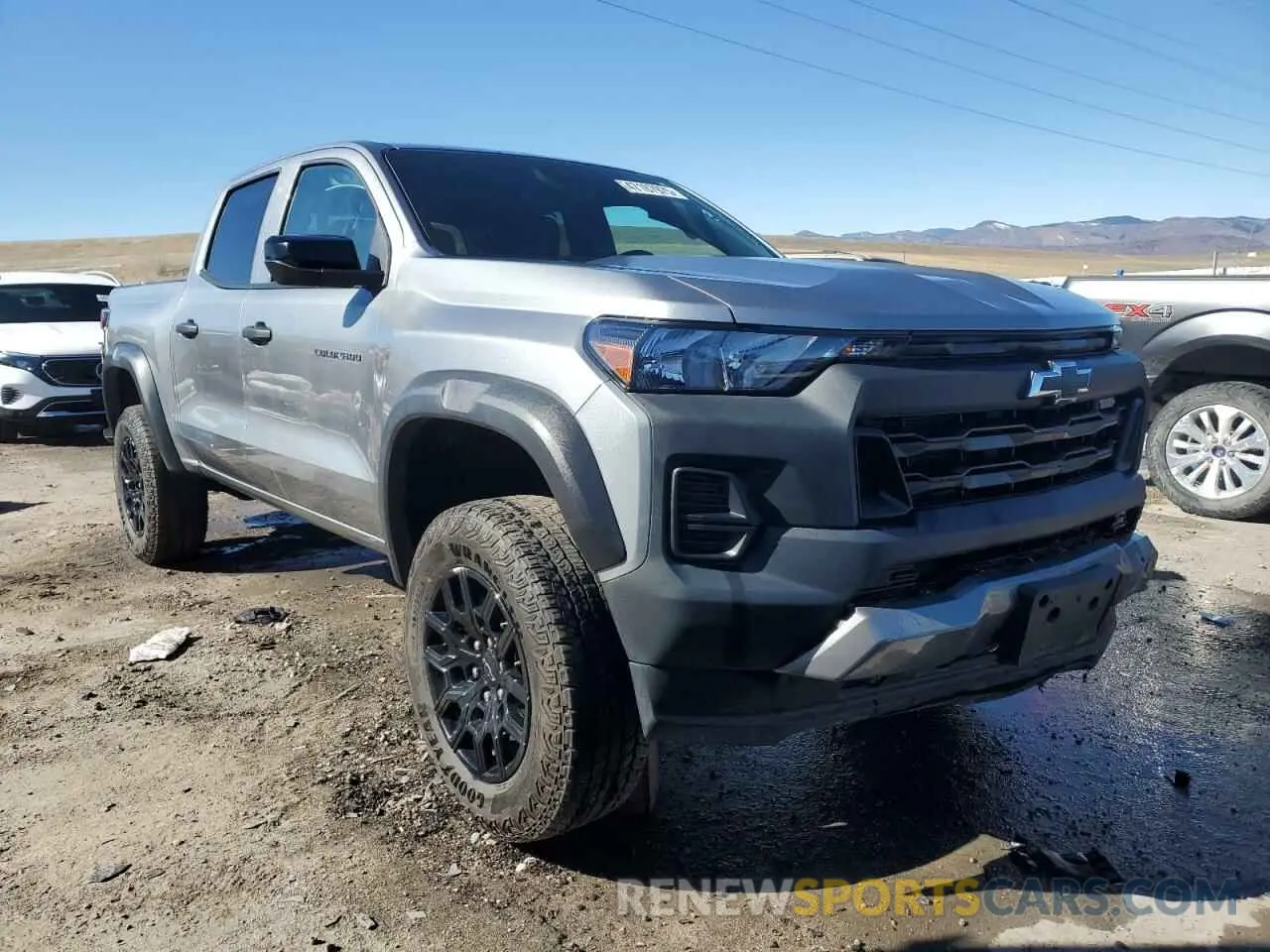 4 fotografías del automóvil dañado 1GCPTEEK4P1242548 CHEVROLET COLORADO T 2023
