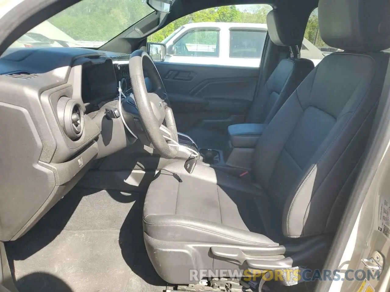 7 fotografías del automóvil dañado 1GCPTEEK5P1157847 CHEVROLET COLORADO T 2023