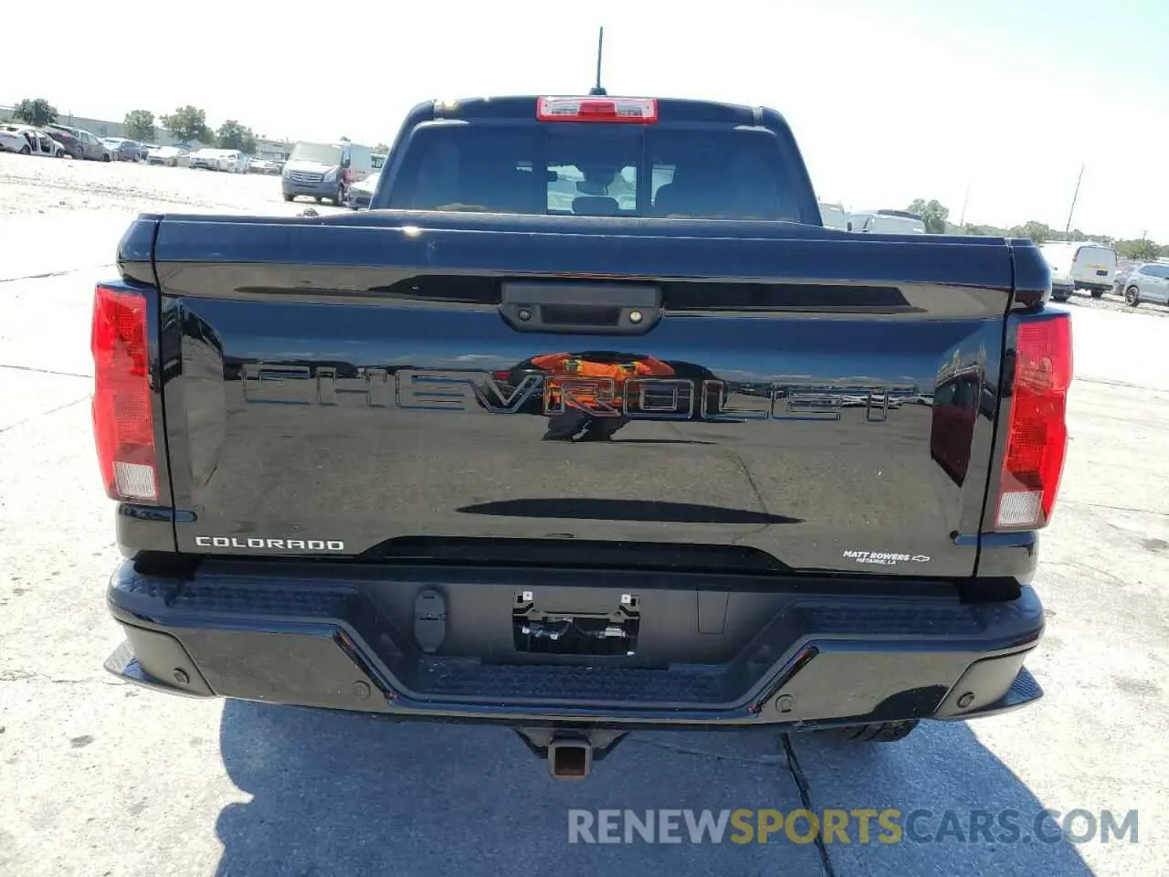 6 fotografías del automóvil dañado 1GCPTEEKXP1185157 CHEVROLET COLORADO T 2023