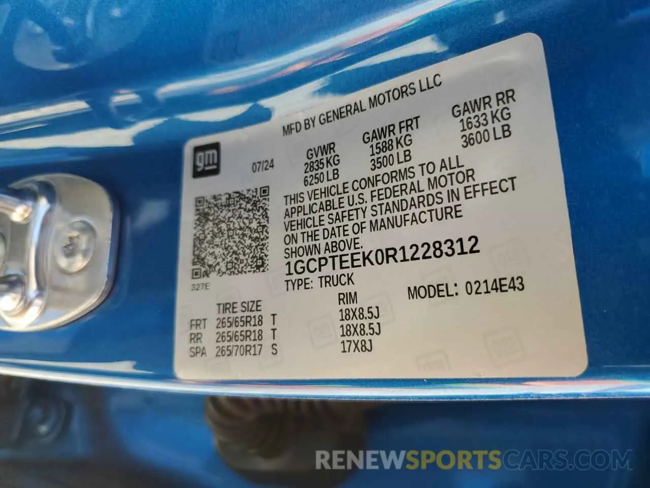 12 fotografías del automóvil dañado 1GCPTEEK0R1228312 CHEVROLET COLORADO T 2024