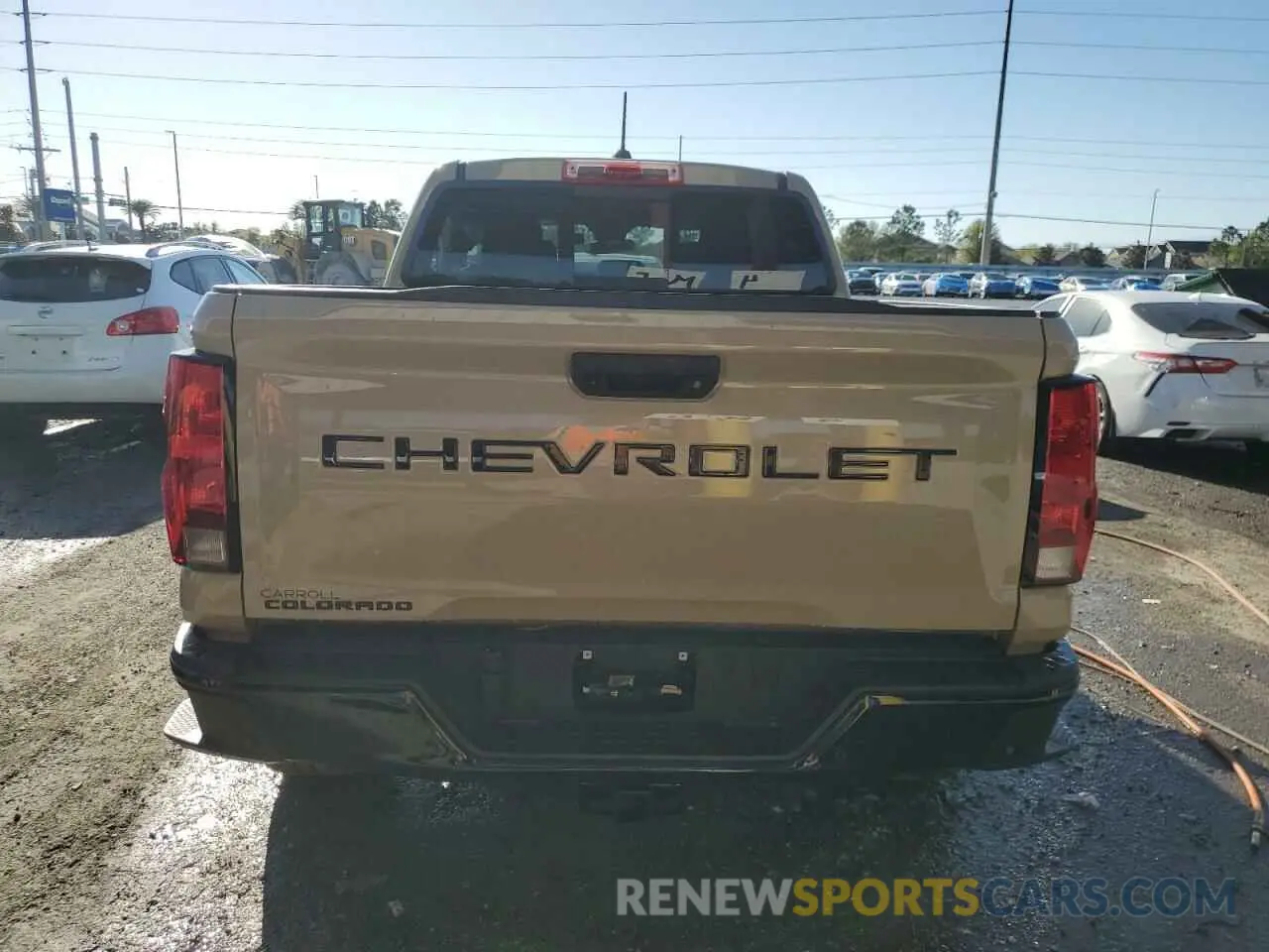 6 fotografías del automóvil dañado 1GCPTEEK2R1219028 CHEVROLET COLORADO T 2024