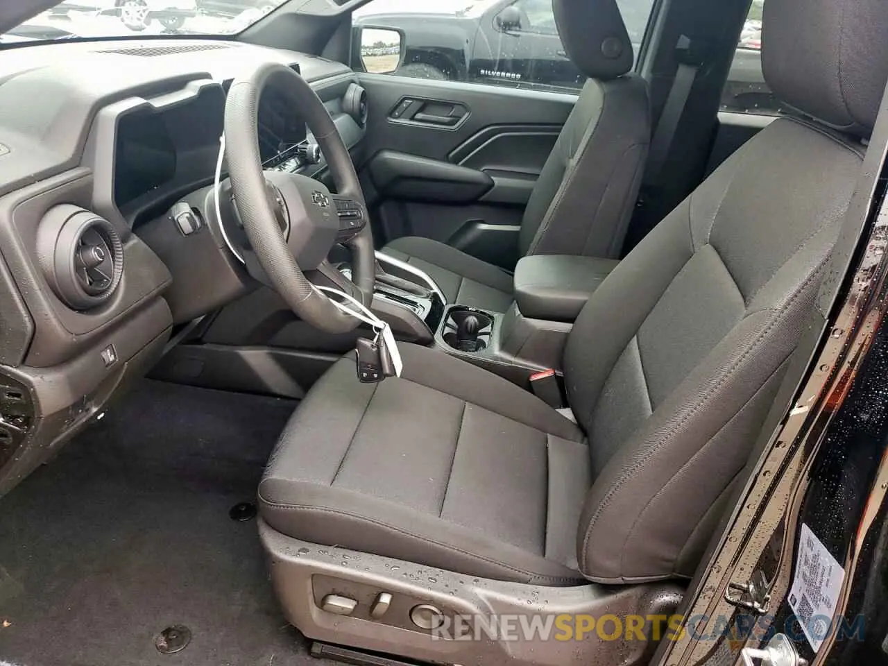 7 fotografías del automóvil dañado 1GCPTEEK3R1284115 CHEVROLET COLORADO T 2024