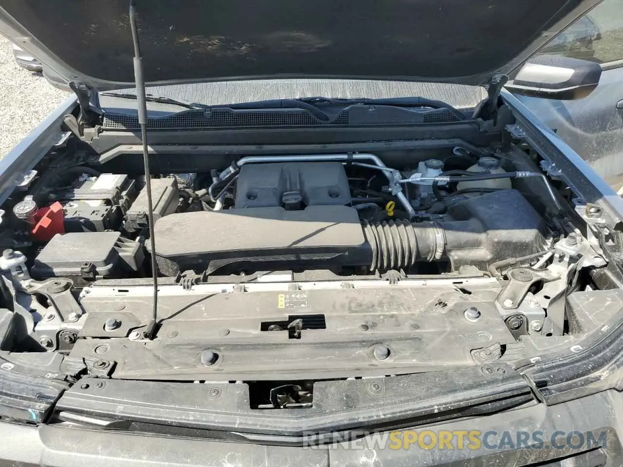 11 fotografías del automóvil dañado 1GCPTEEK5R1129596 CHEVROLET COLORADO T 2024